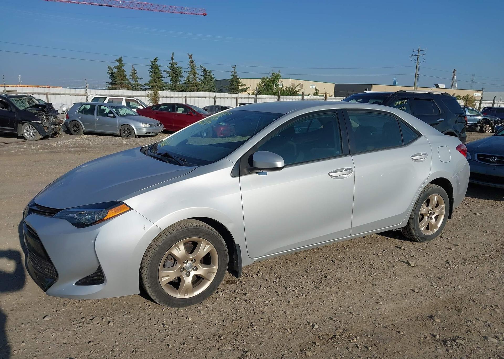 2018 TOYOTA COROLLA LE