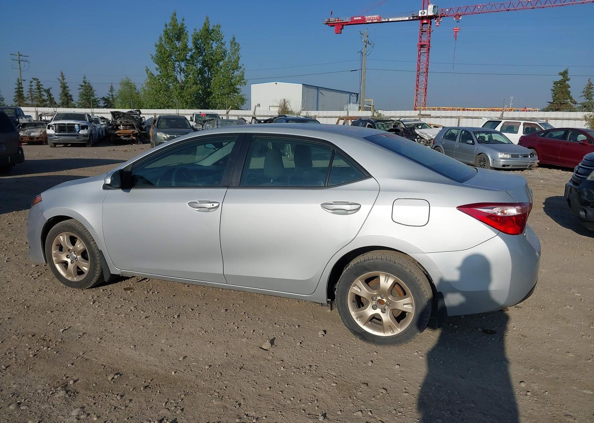 2018 TOYOTA COROLLA LE