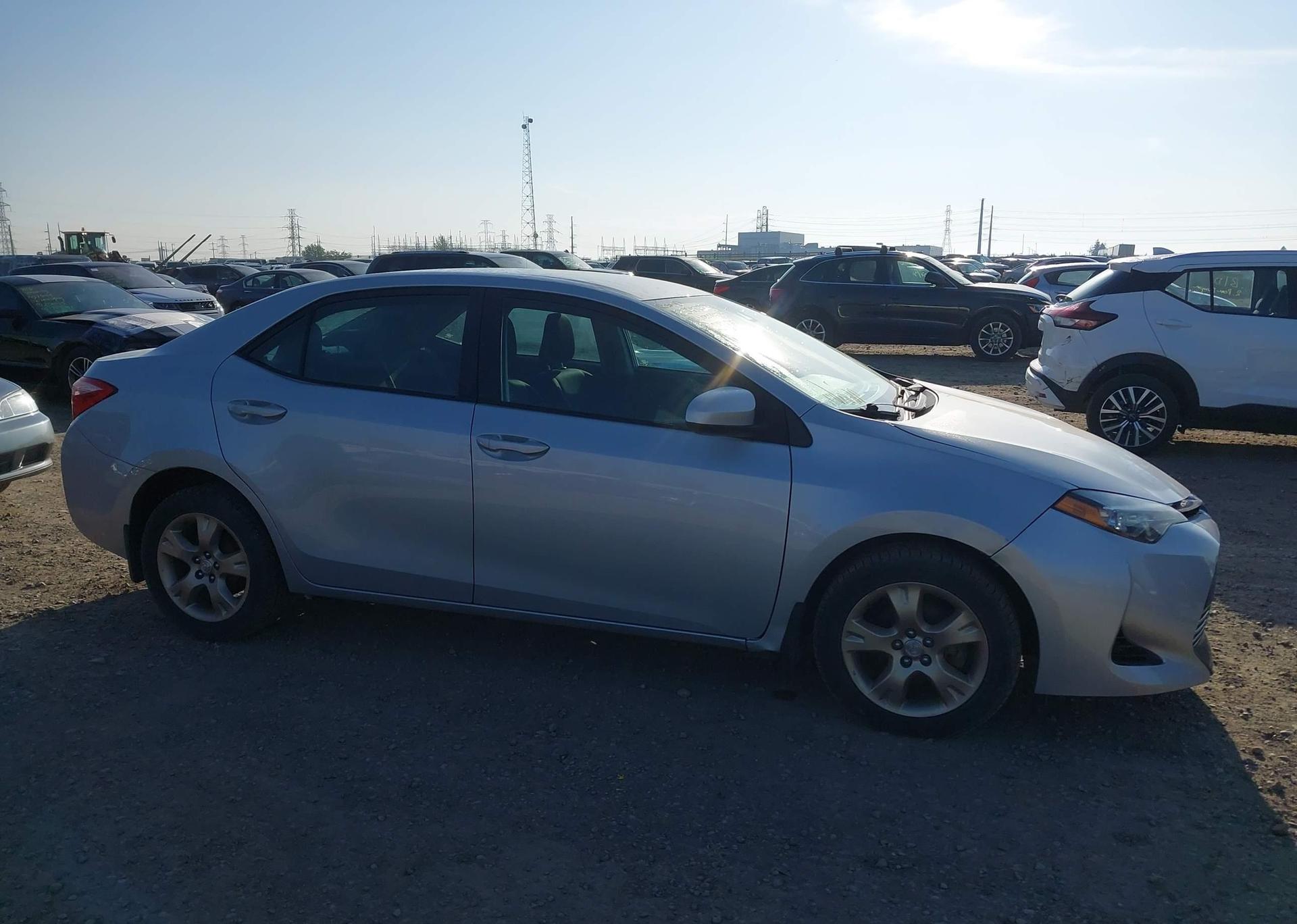2018 TOYOTA COROLLA LE