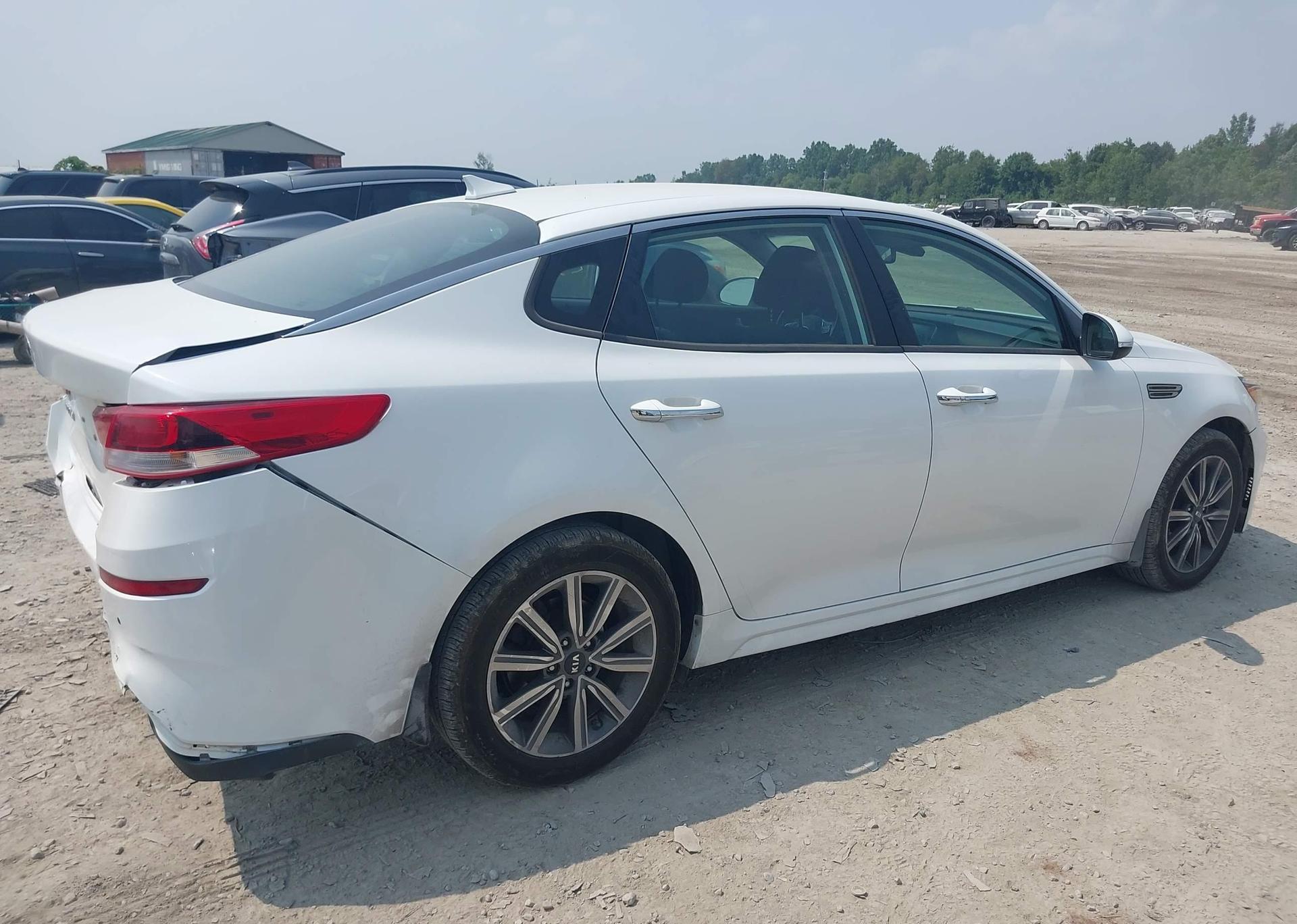 2019 KIA OPTIMA LX