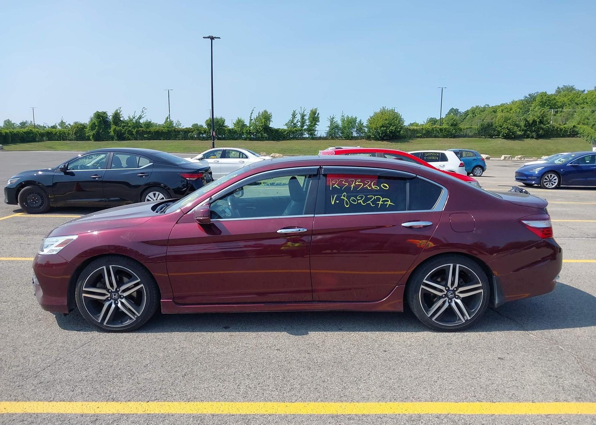 2017 HONDA ACCORD