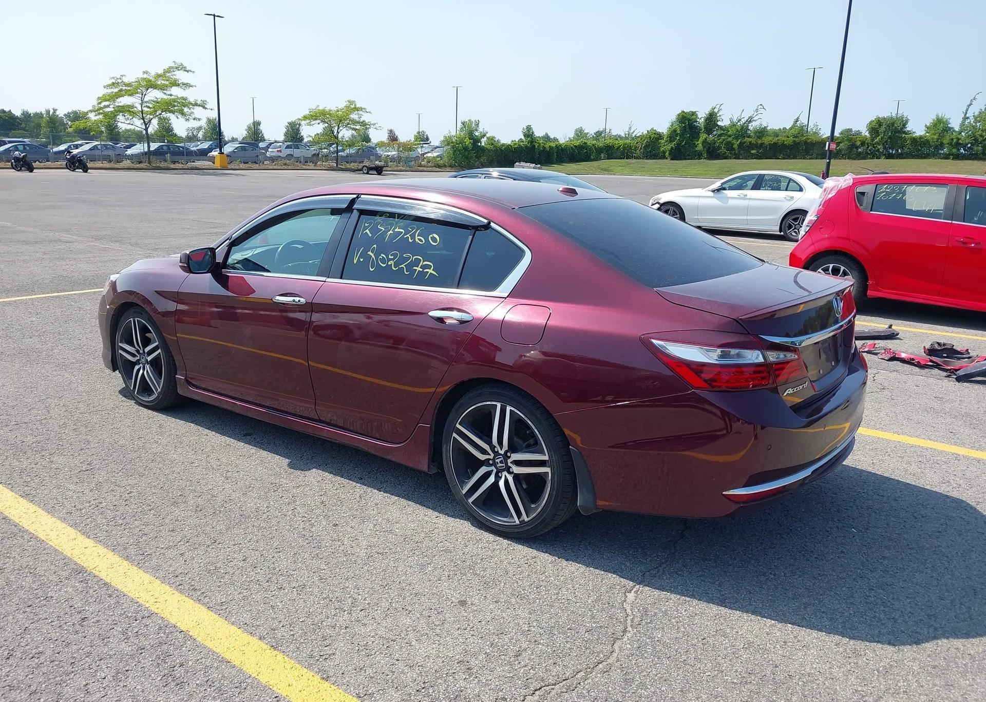 2017 HONDA ACCORD