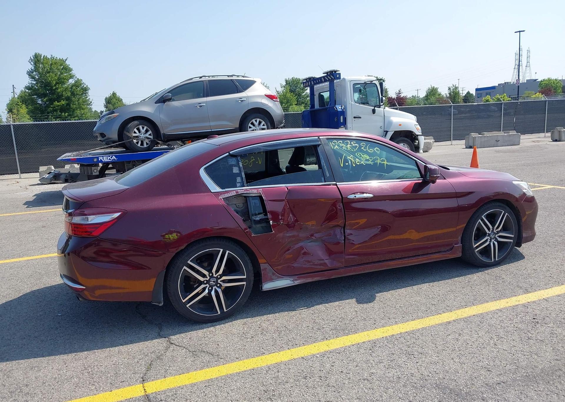2017 HONDA ACCORD