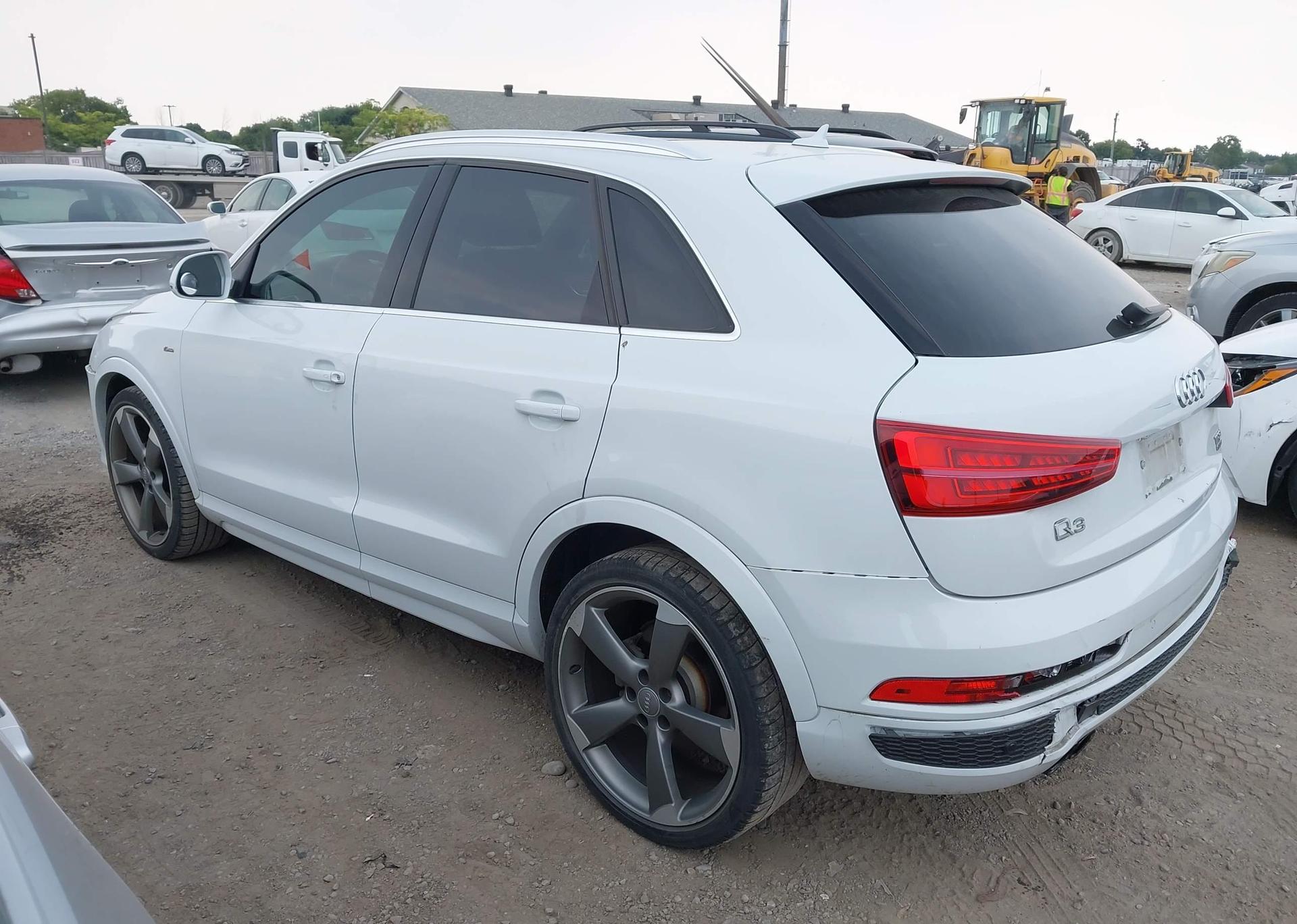 2016 AUDI Q3 PRESTIGE