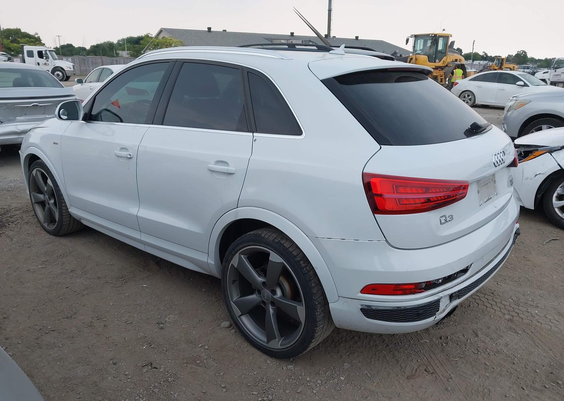 2016 AUDI Q3 PRESTIGE