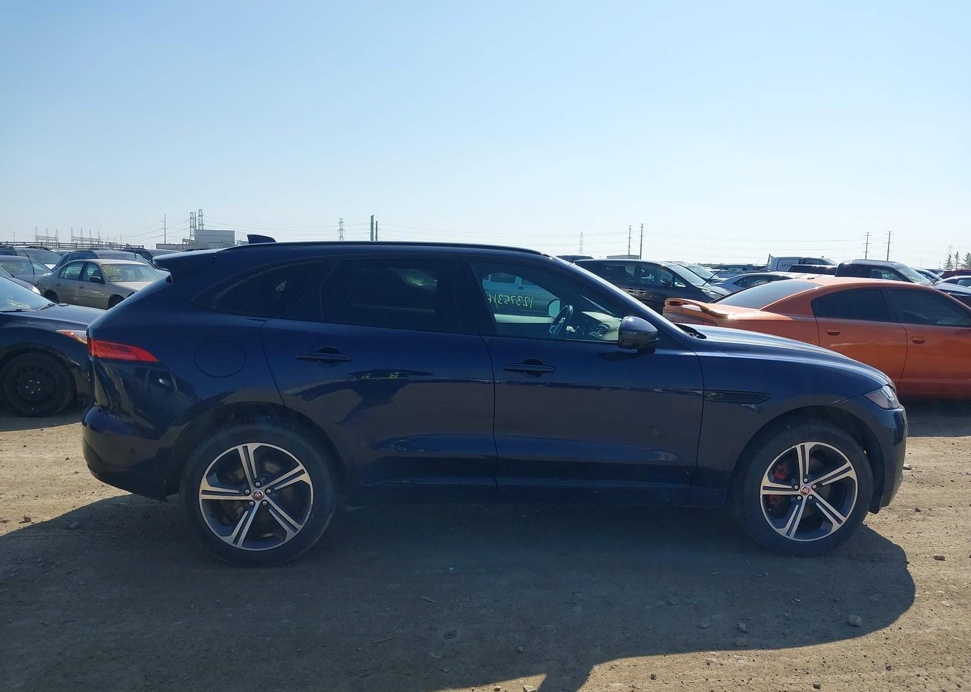 2017 JAGUAR F-PACE S