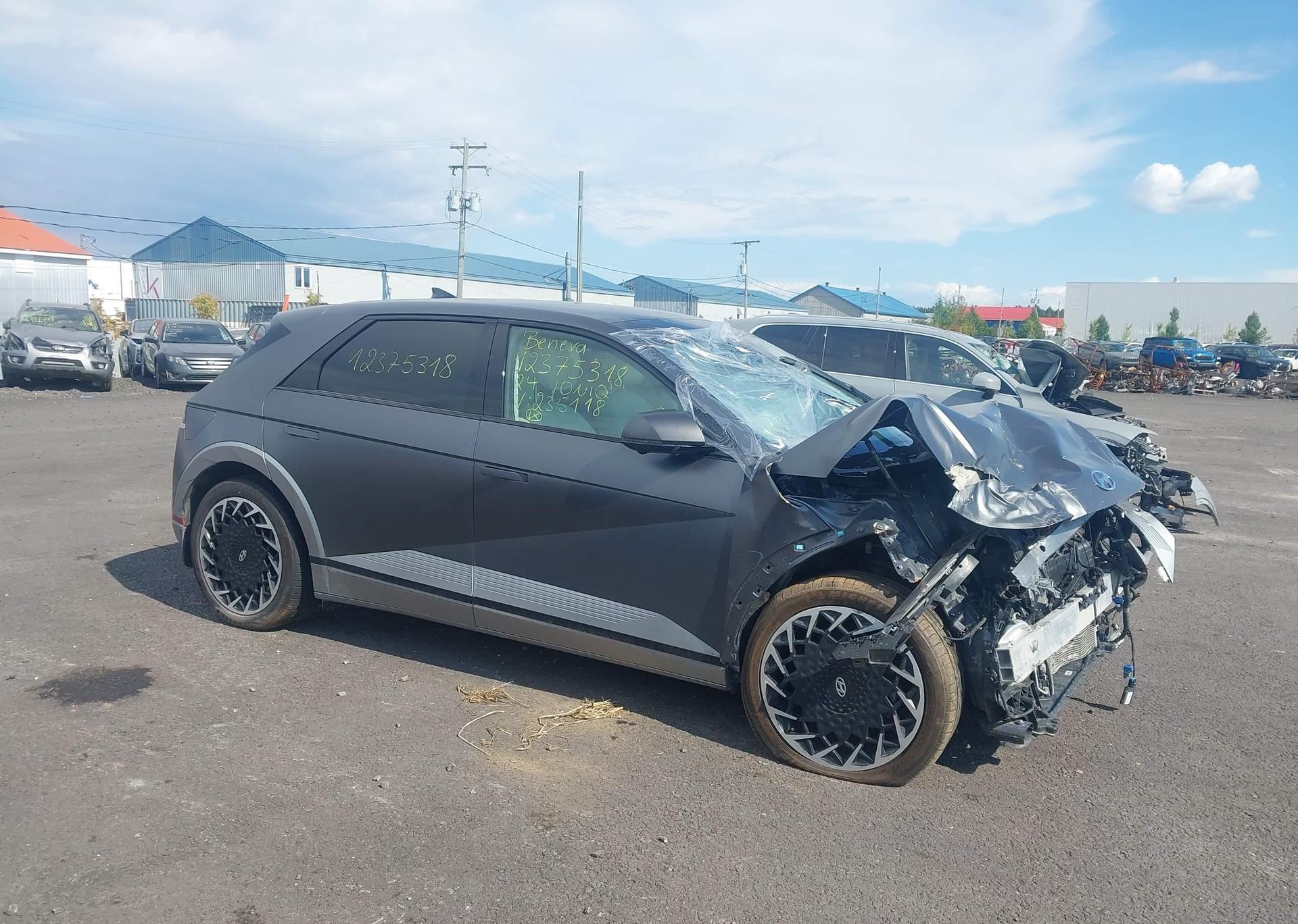 2024 HYUNDAI IONIQ 5 PREFERRED LONG RANGE WITH ULTIMATE PACKAGE
