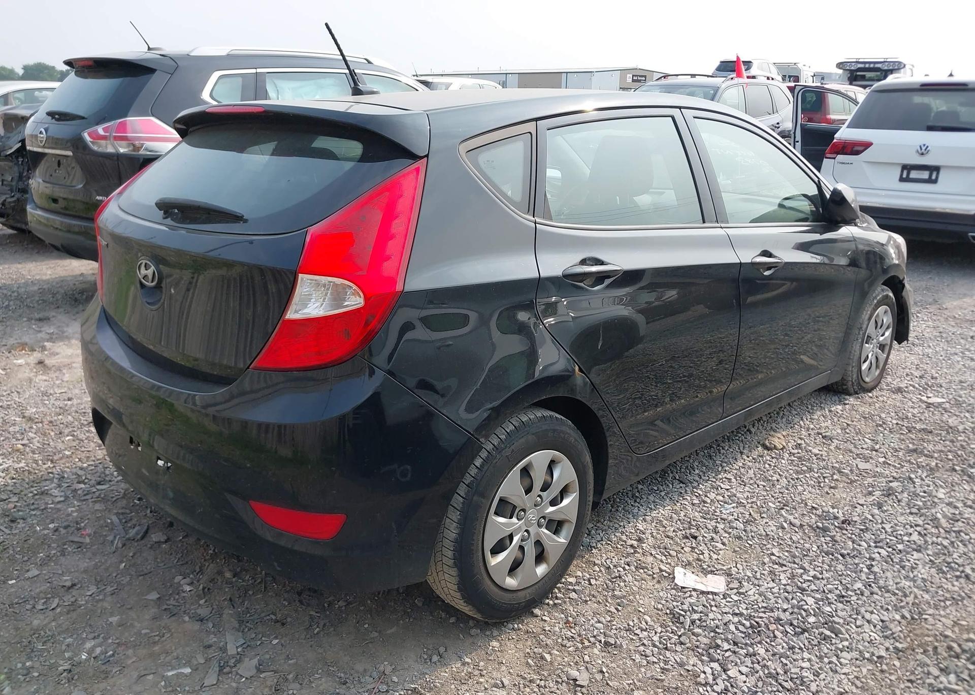 2017 HYUNDAI ACCENT SE