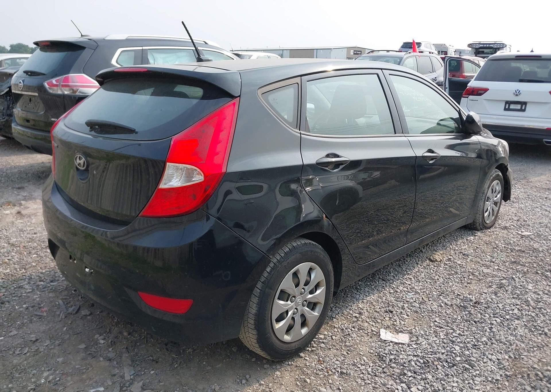 2017 HYUNDAI ACCENT SE