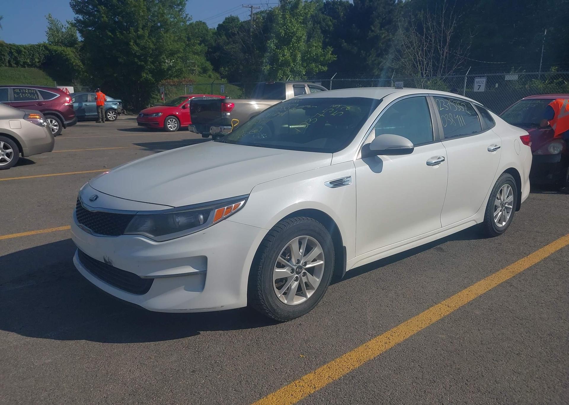 2016 KIA OPTIMA LX
