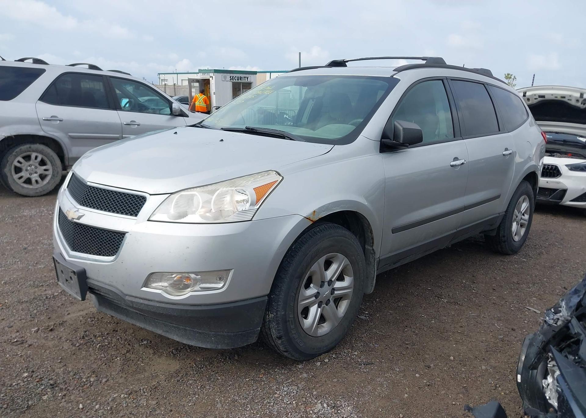 2012 CHEVROLET TRAVERSE LS