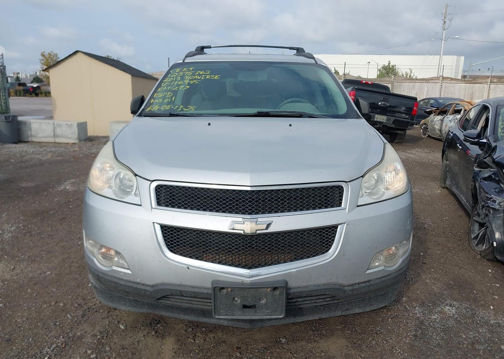 2012 CHEVROLET TRAVERSE LS