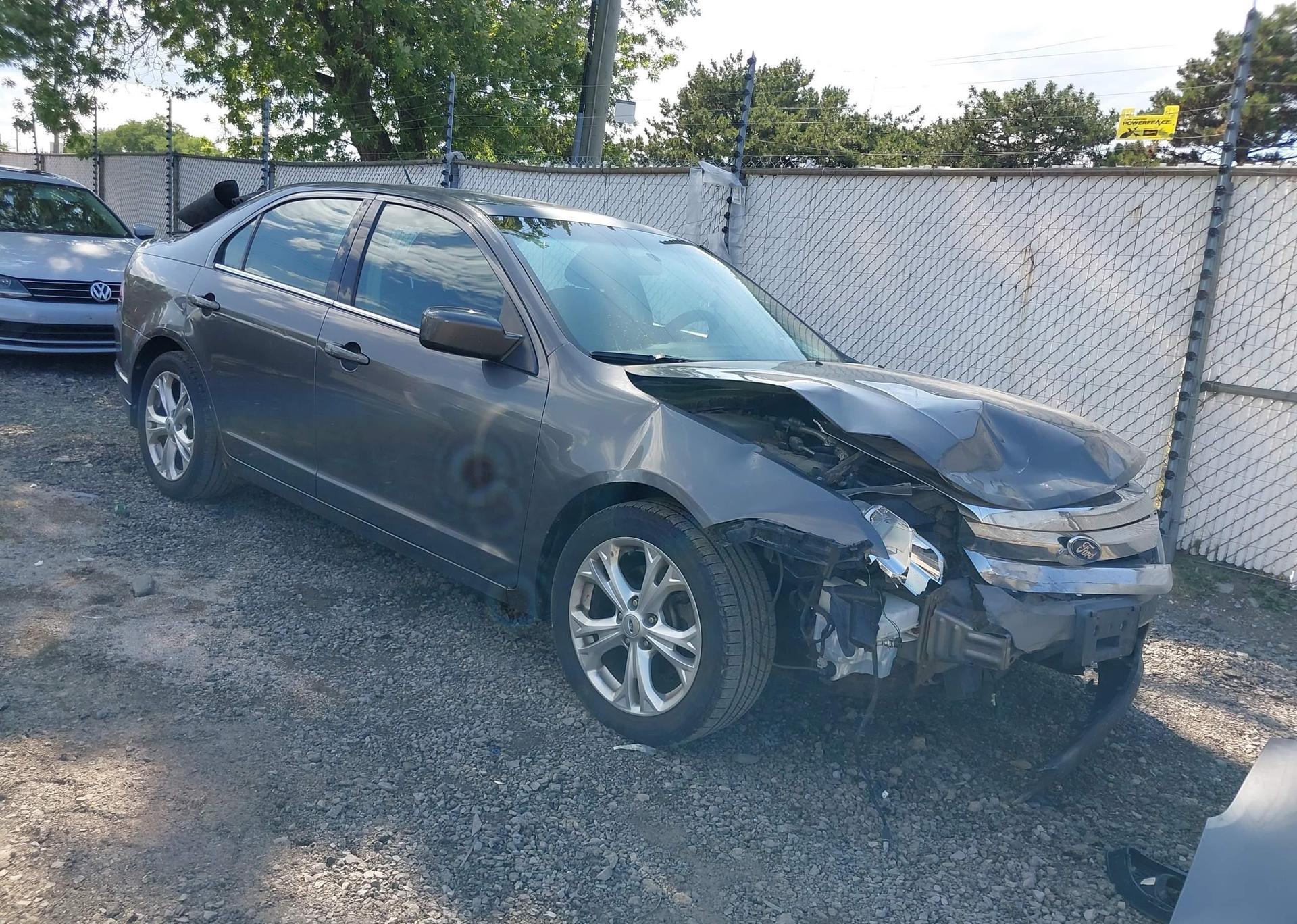 2012 FORD FUSION SE