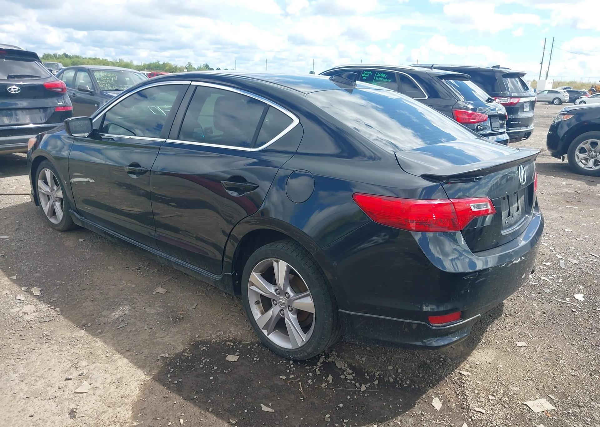2013 ACURA ILX