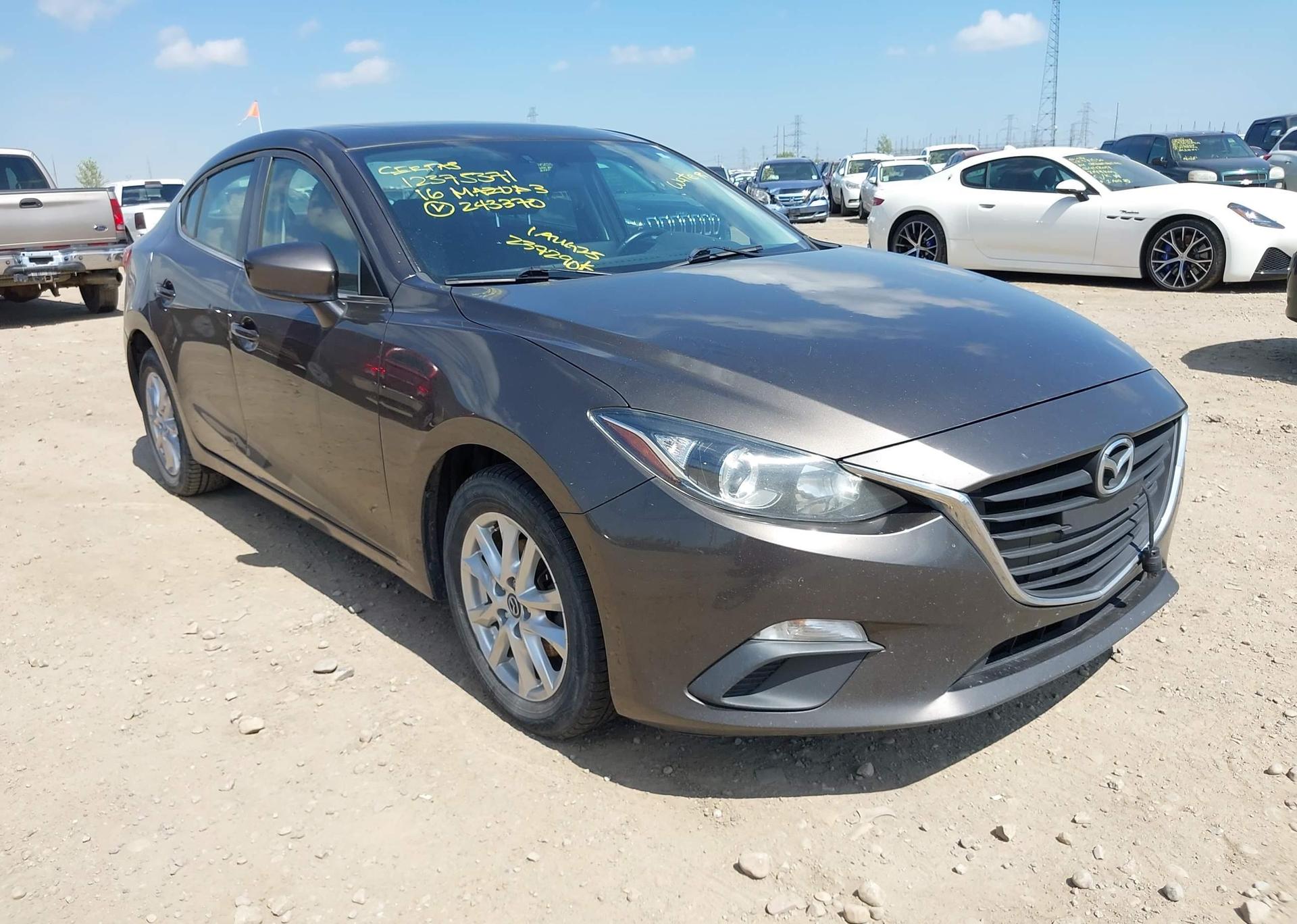 2016 MAZDA 3 TOURING