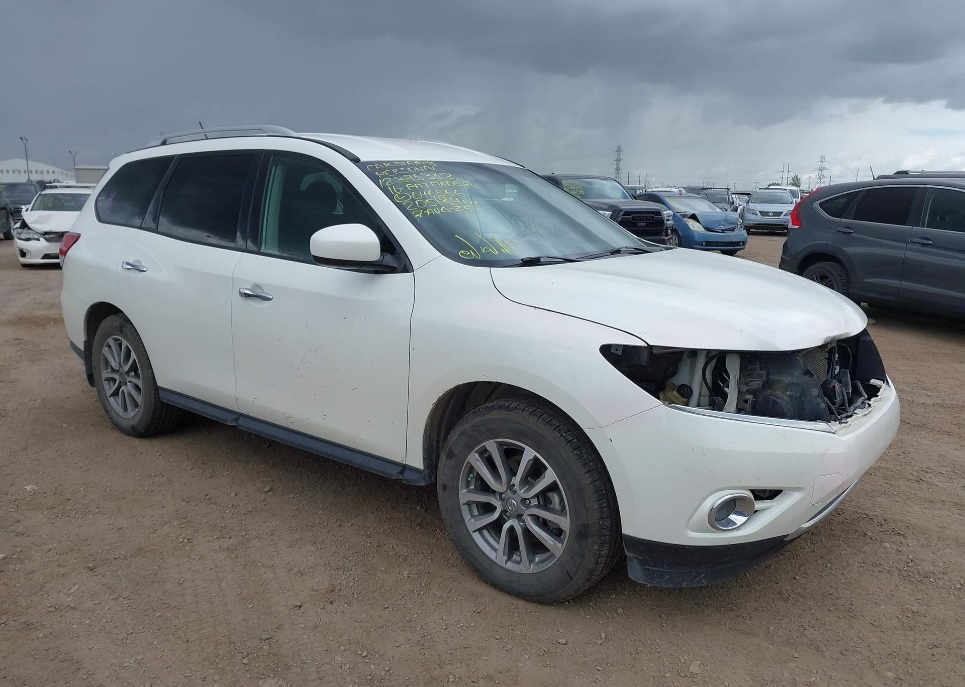 2016 NISSAN PATHFINDER S