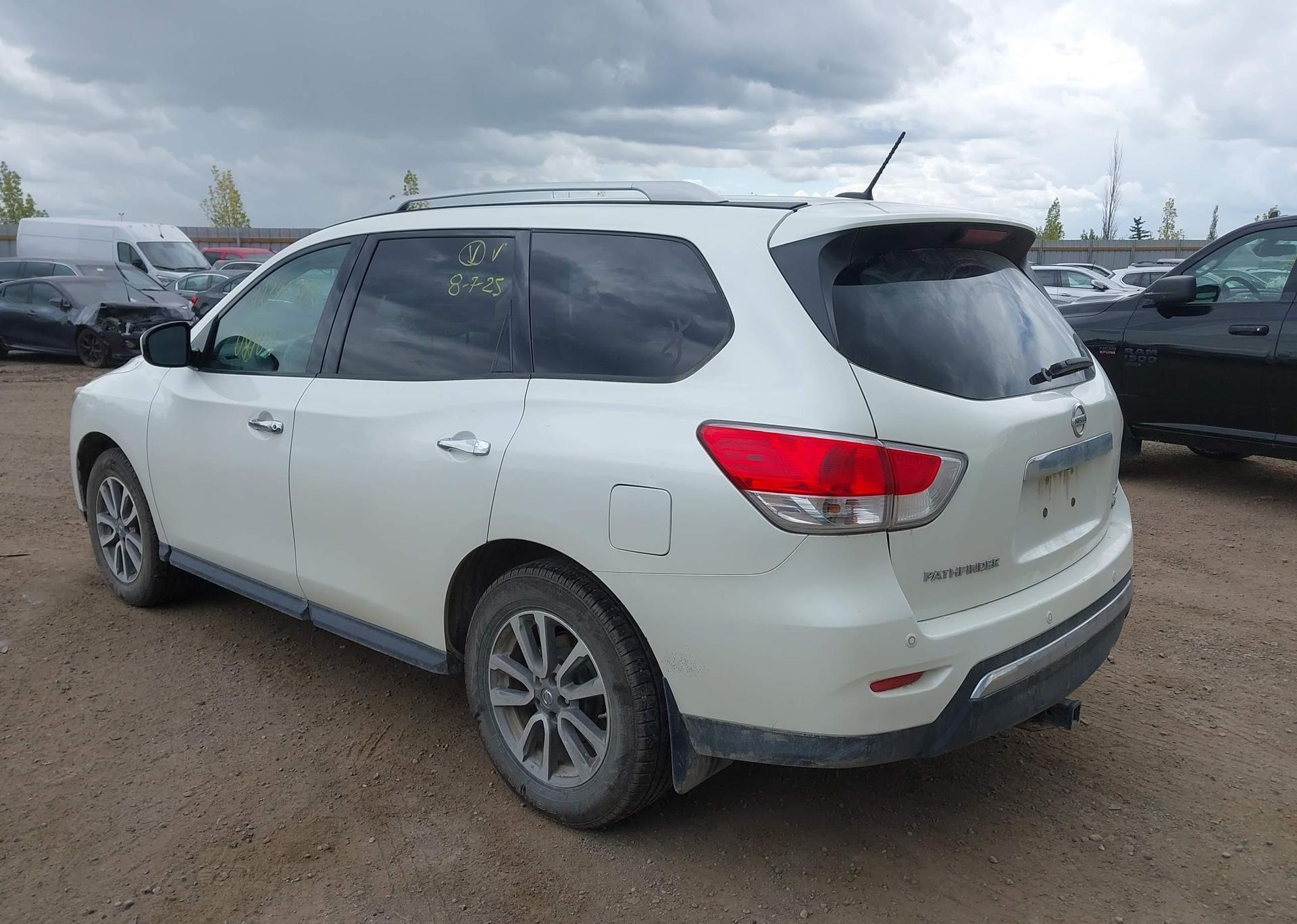 2016 NISSAN PATHFINDER S