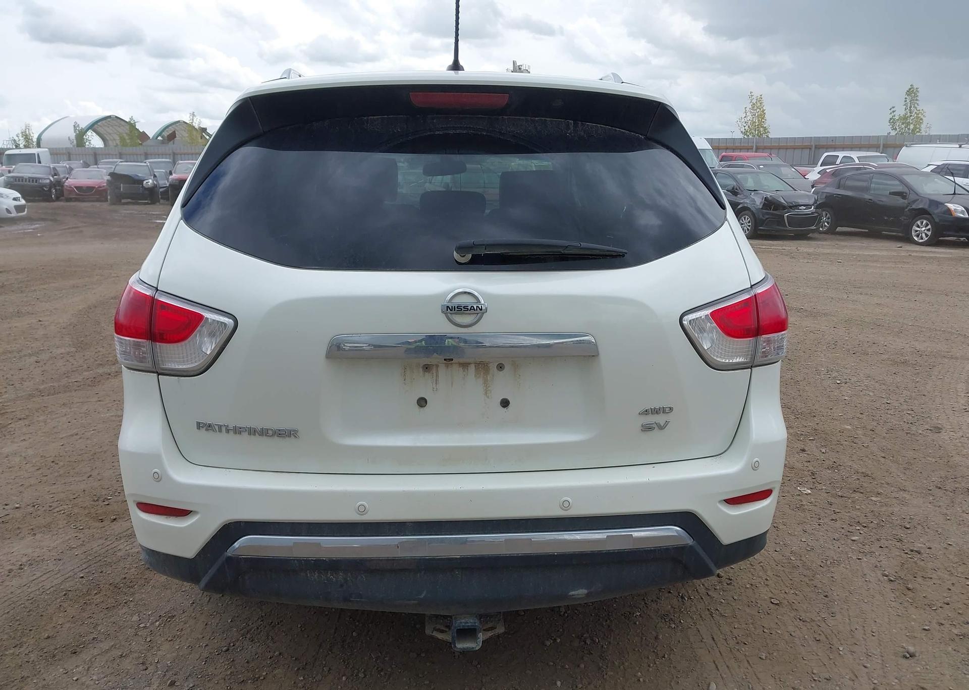 2016 NISSAN PATHFINDER S