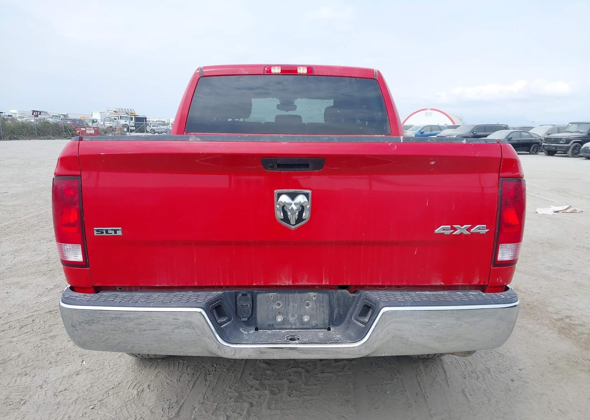 2023 RAM 1500 CLASSIC SLT