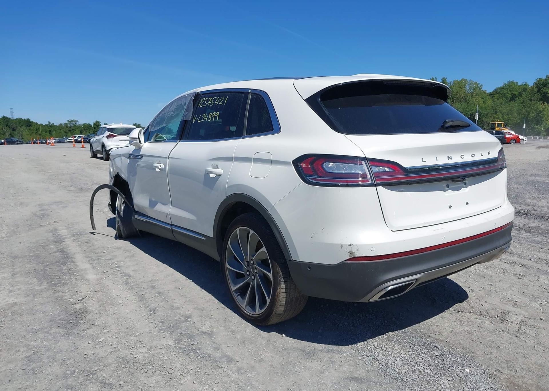 2022 LINCOLN NAUTILUS RESERVE
