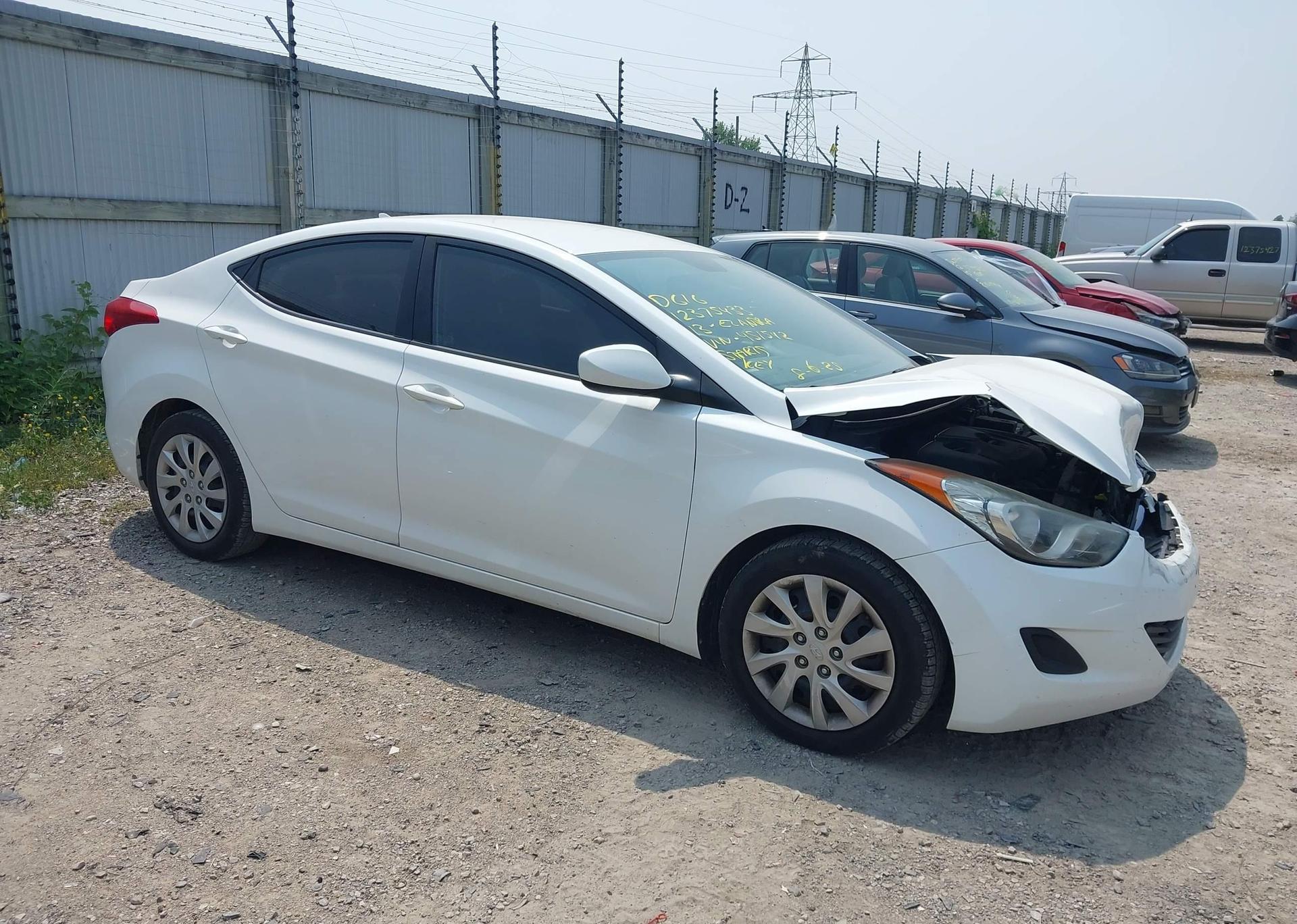 2013 HYUNDAI ELANTRA GLS