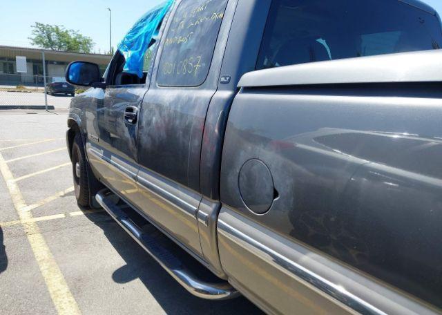 2000 GMC NEW SIERRA C2500