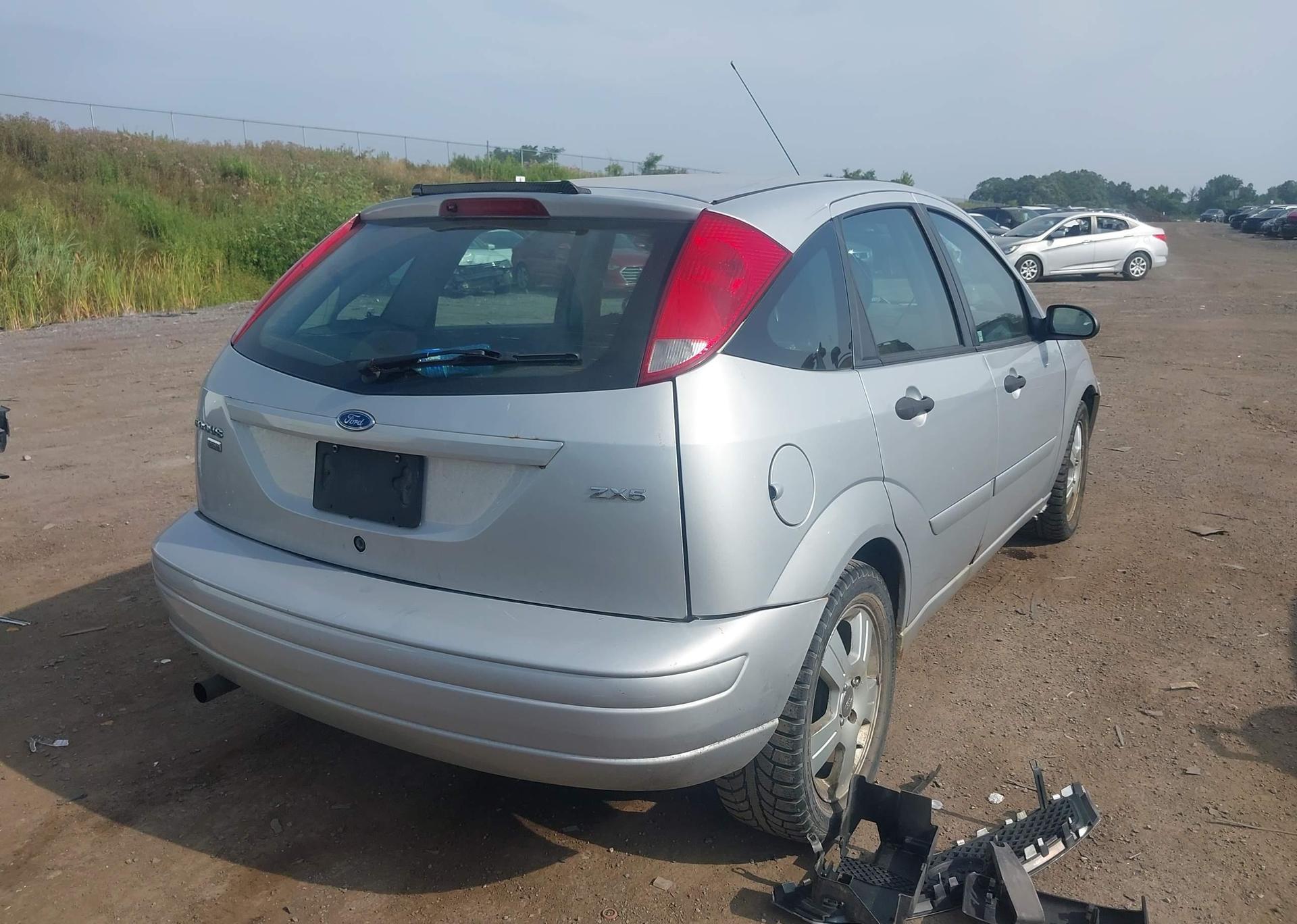 2006 FORD FOCUS ZX5