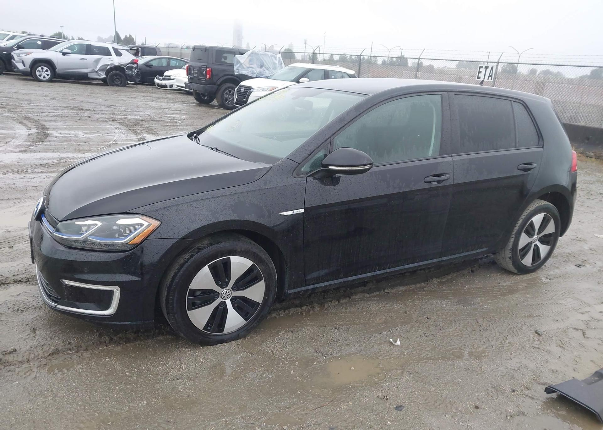 2018 VOLKSWAGEN E-GOLF COMFORTLINE