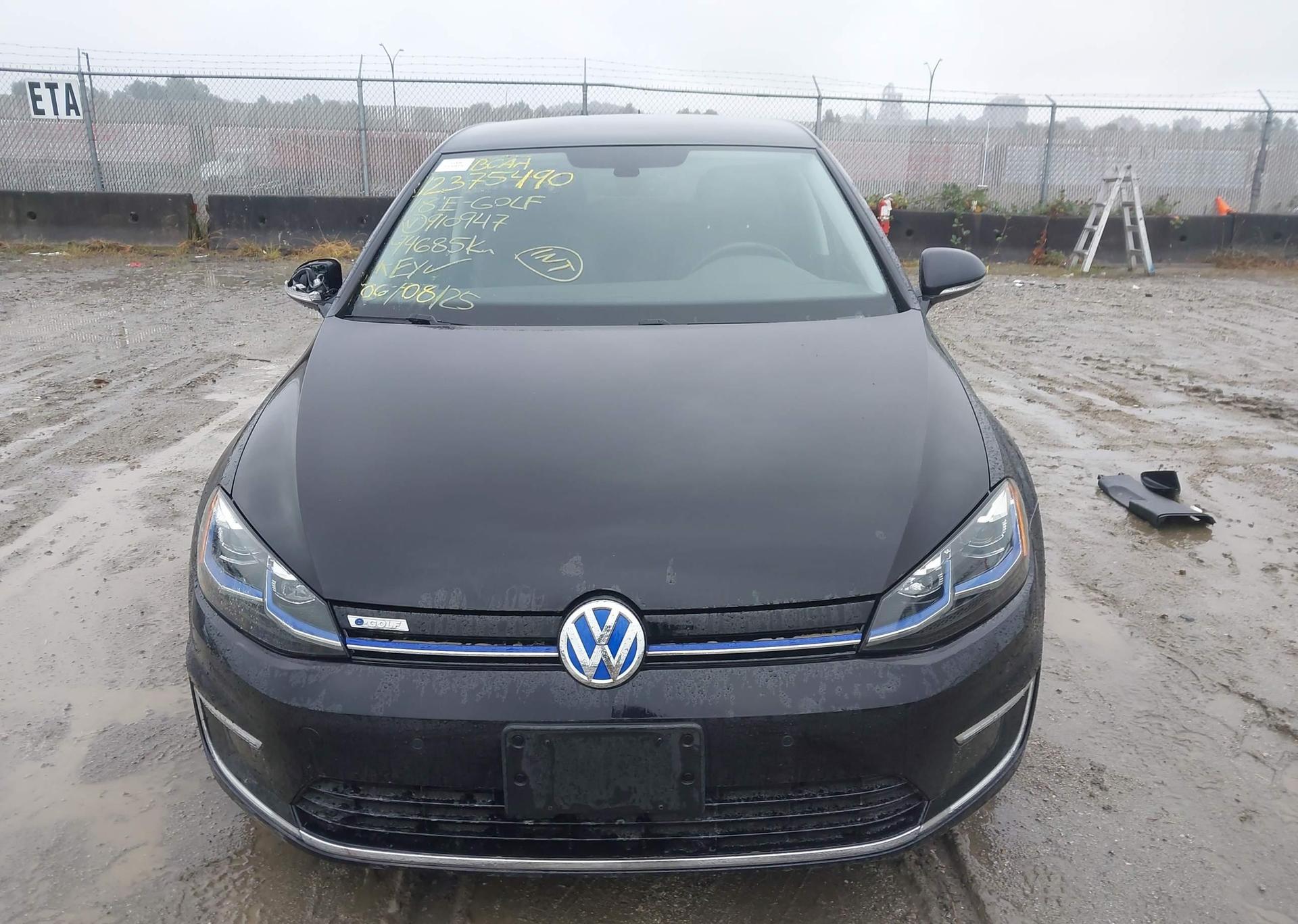 2018 VOLKSWAGEN E-GOLF COMFORTLINE
