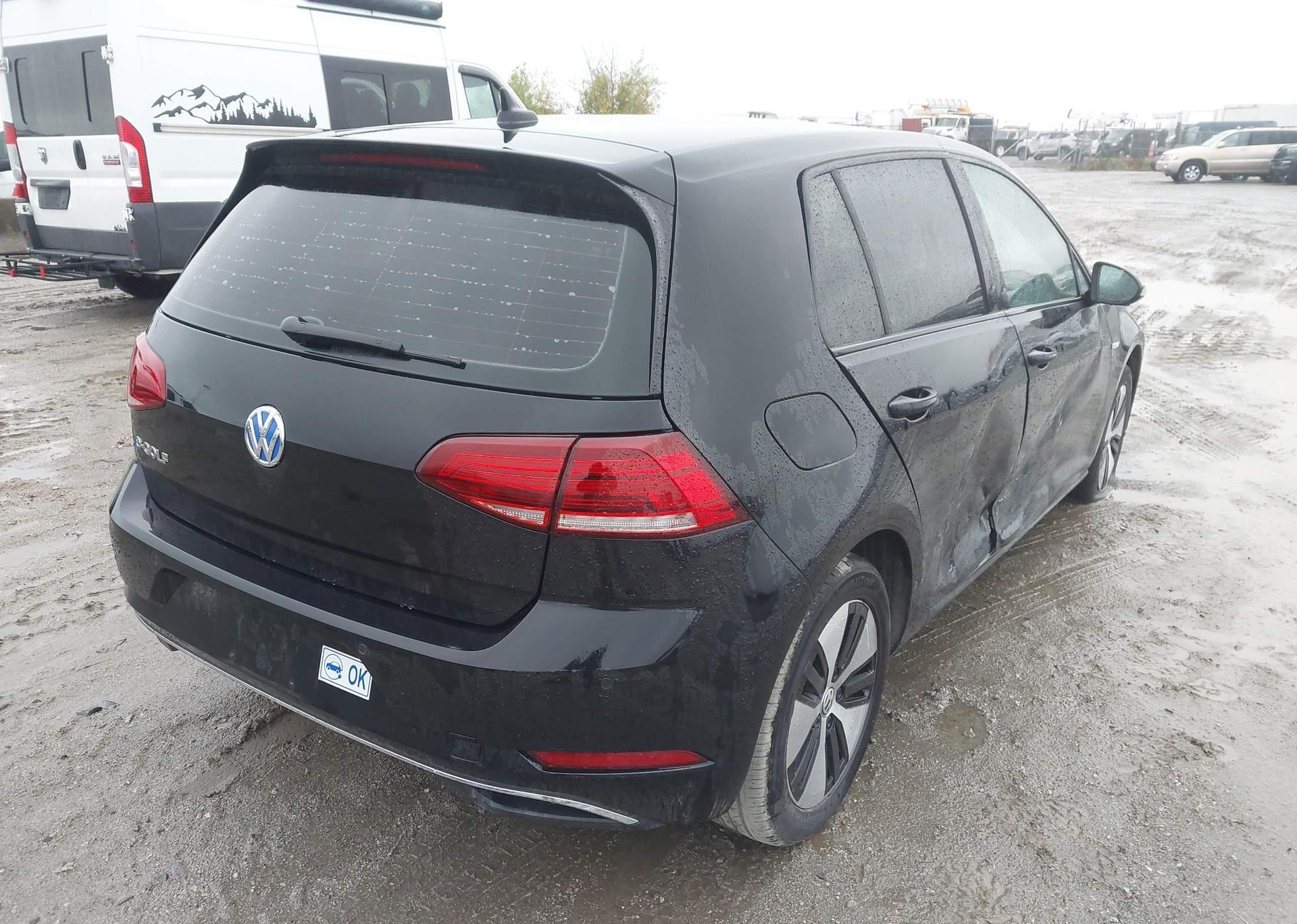 2018 VOLKSWAGEN E-GOLF COMFORTLINE