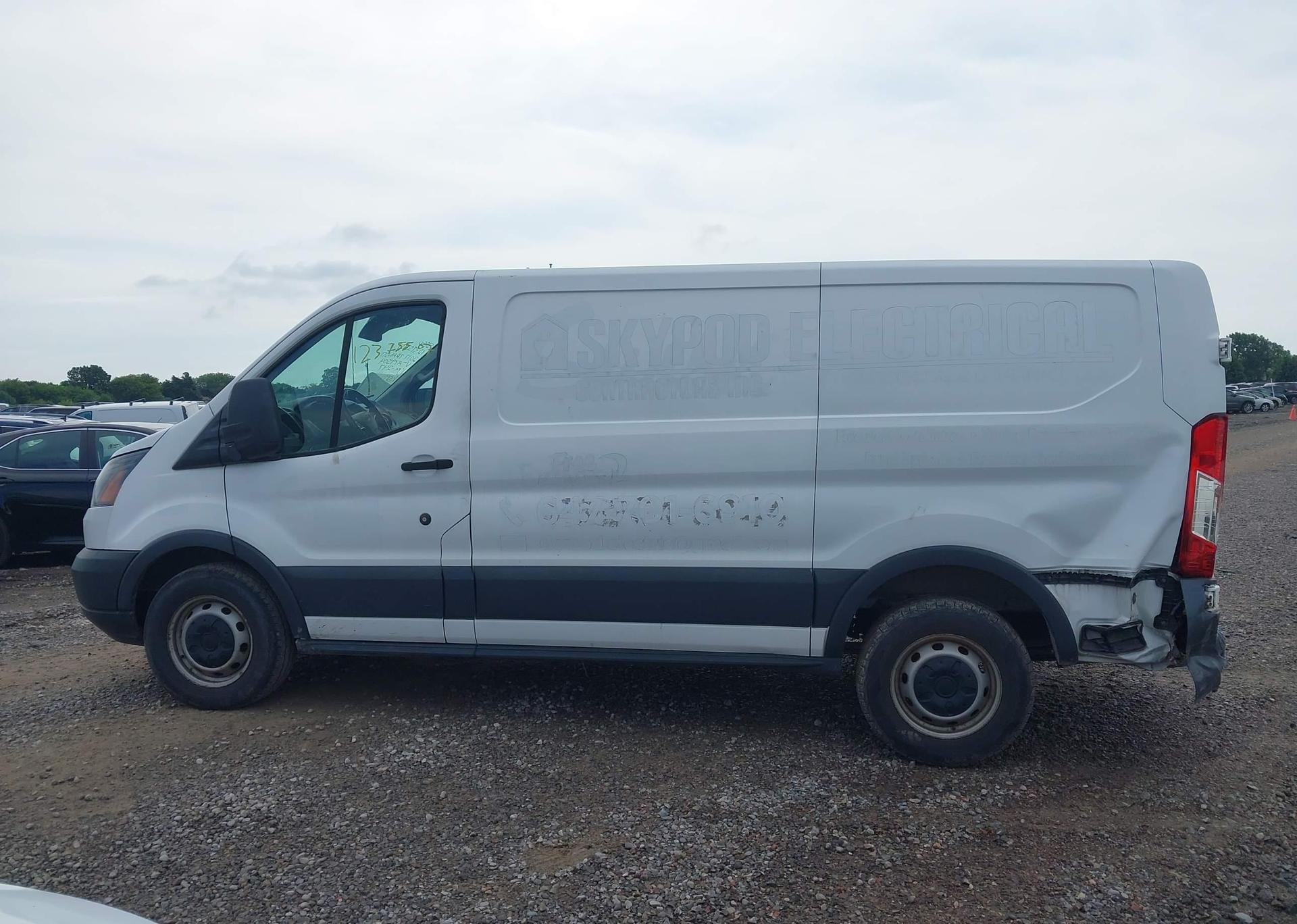 2017 FORD TRANSIT-150