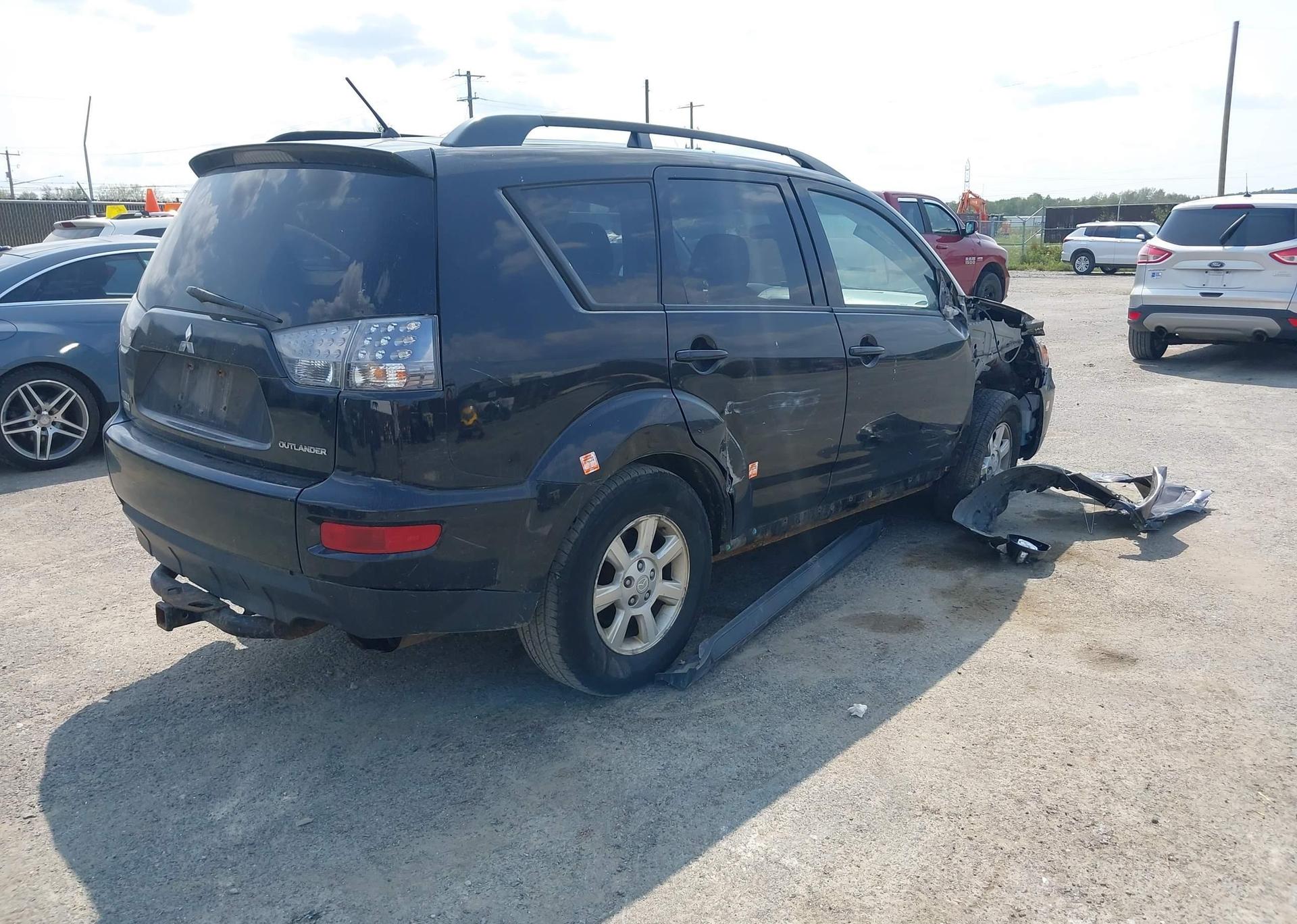 2011 MITSUBISHI outlander