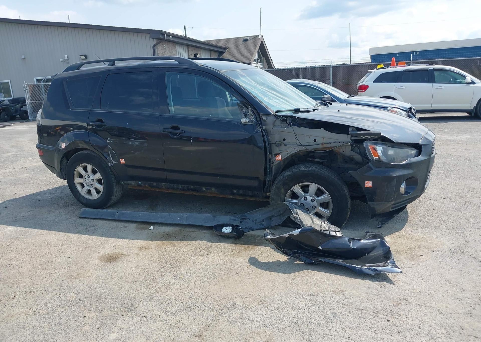 2011 MITSUBISHI outlander