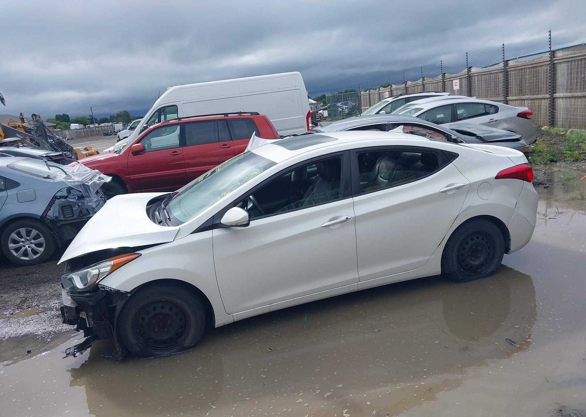 2013 HYUNDAI ELANTRA LIMITED