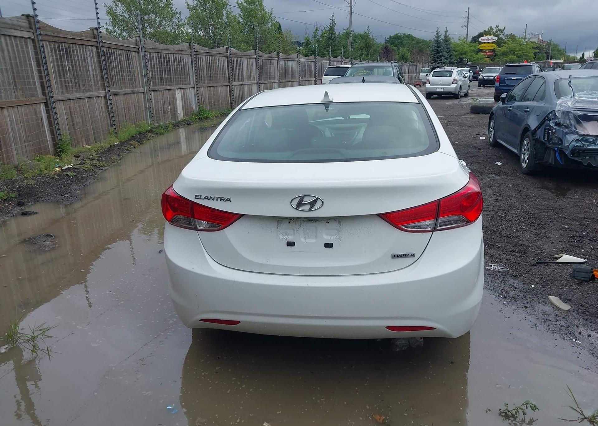 2013 HYUNDAI ELANTRA LIMITED