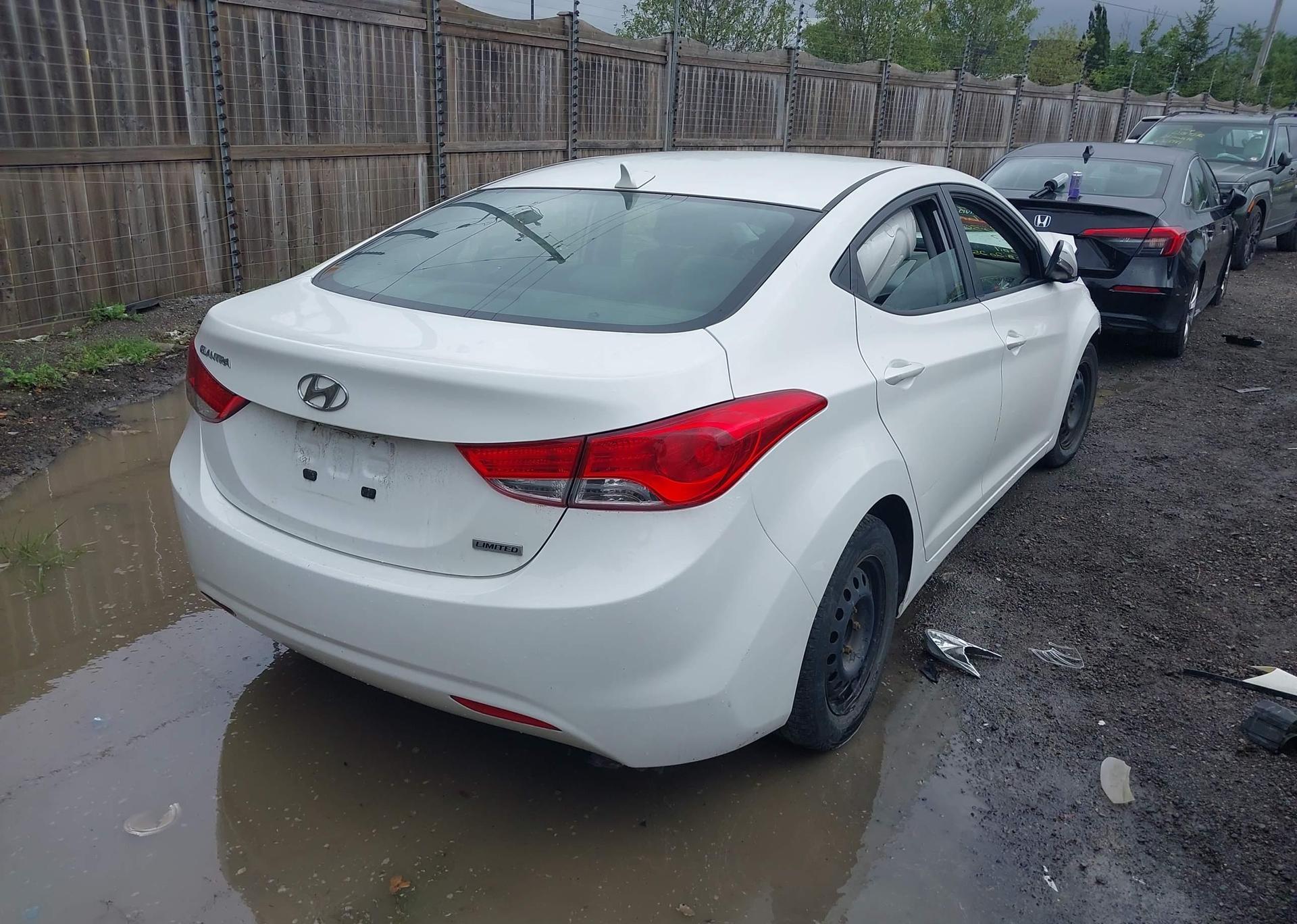 2013 HYUNDAI ELANTRA LIMITED