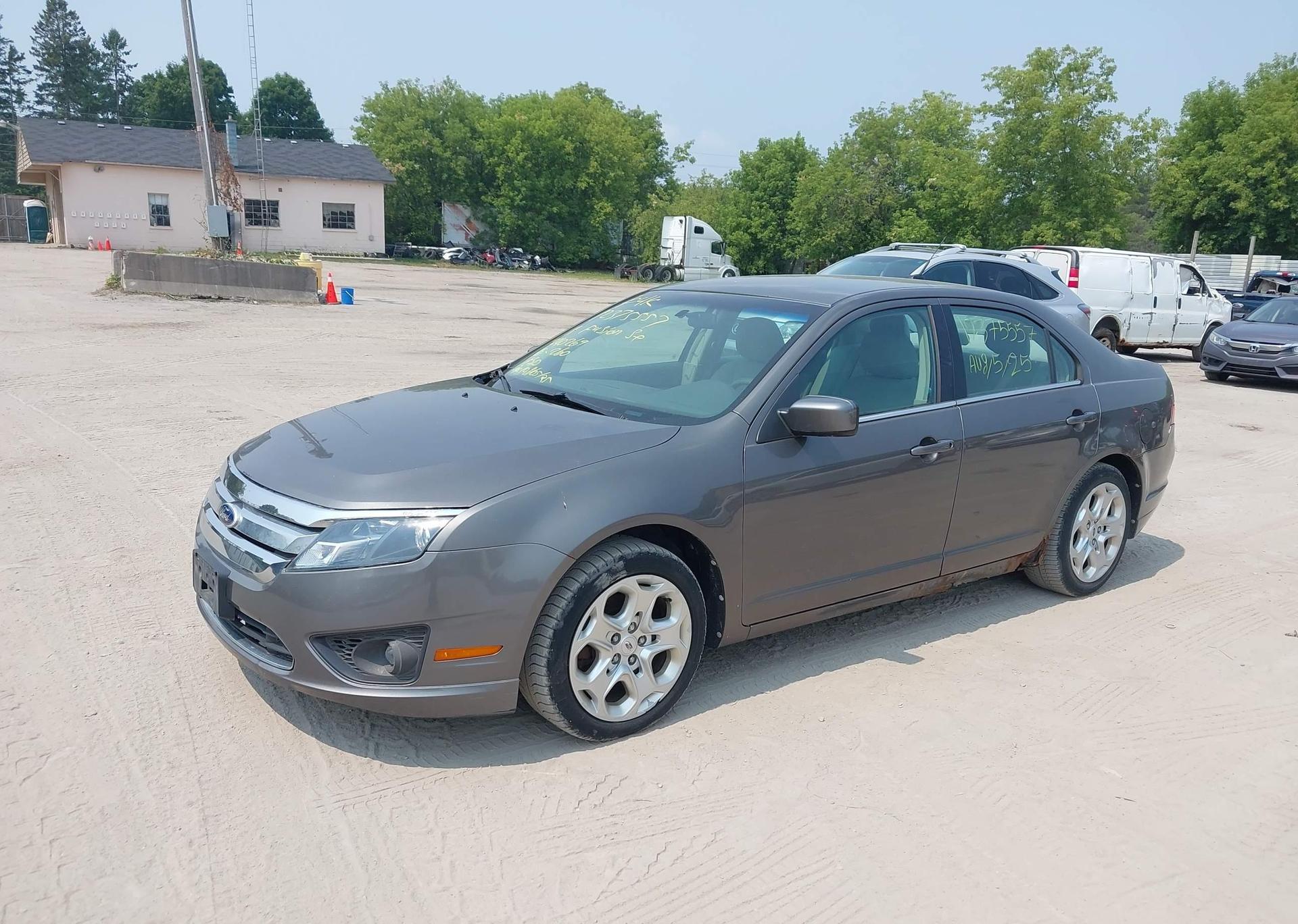 2011 FORD FUSION SE