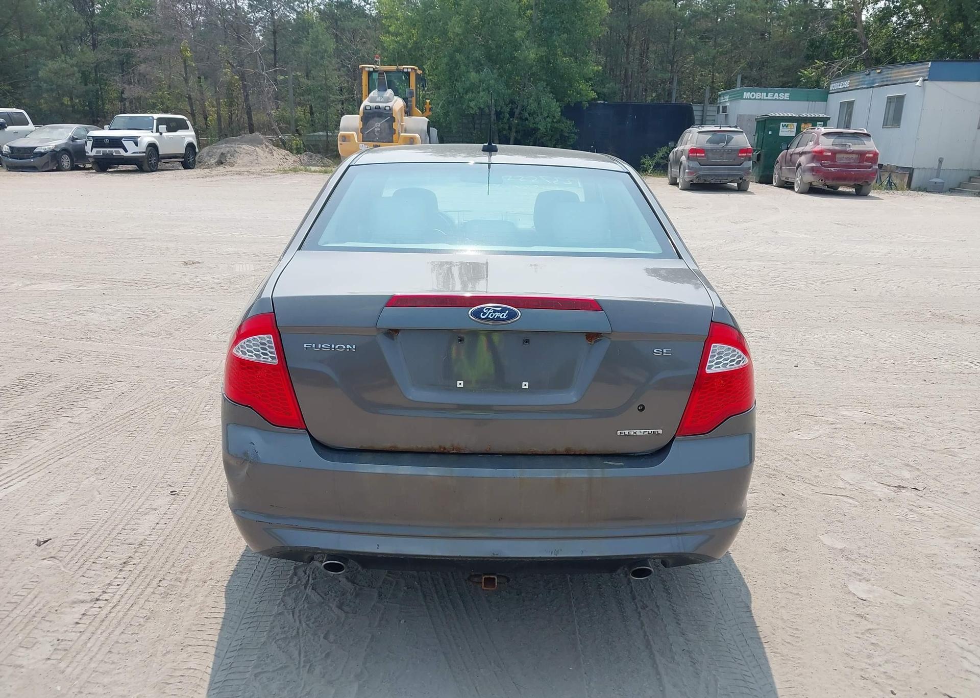 2011 FORD FUSION SE