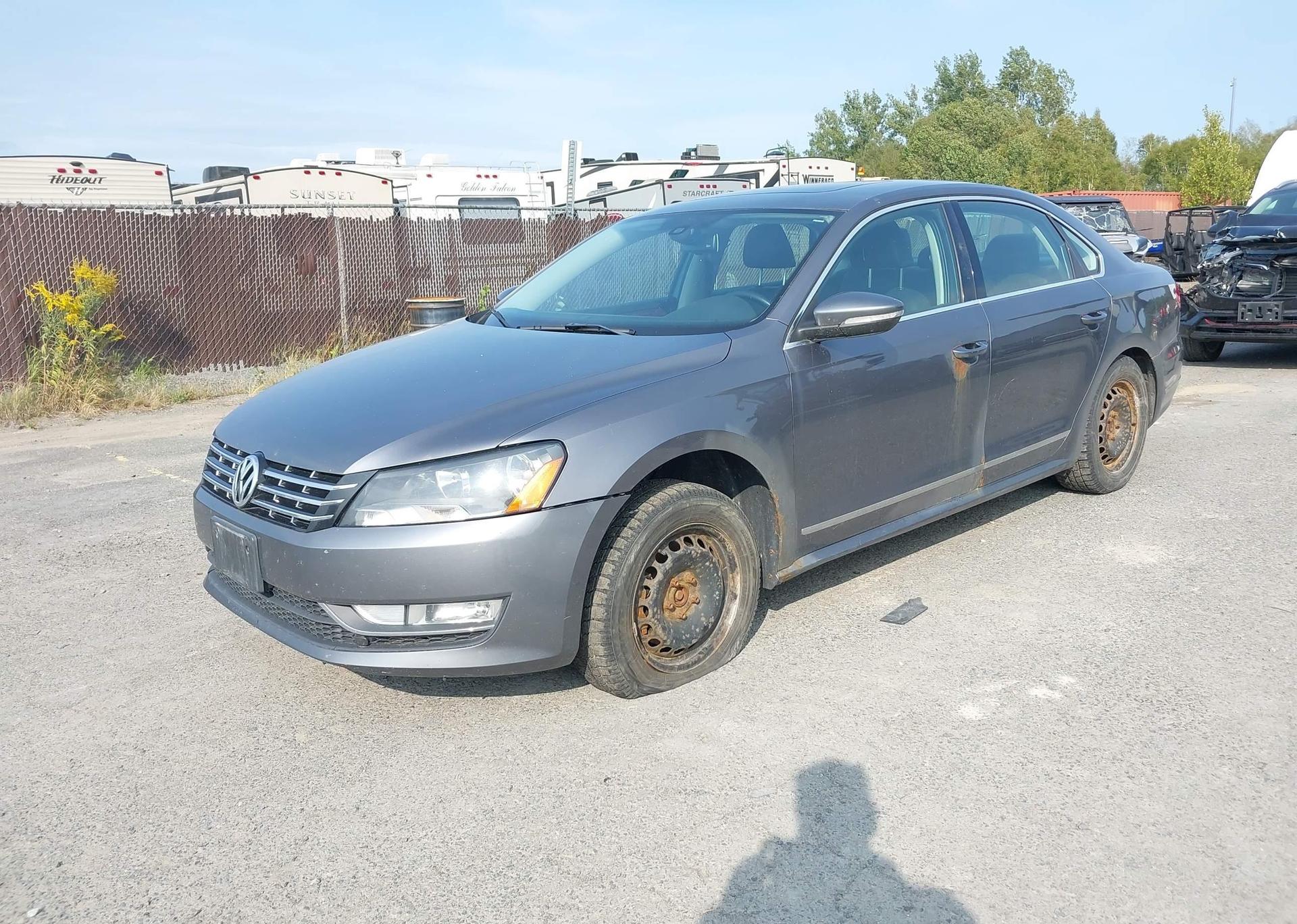 2012 VOLKSWAGEN PASSAT SEL