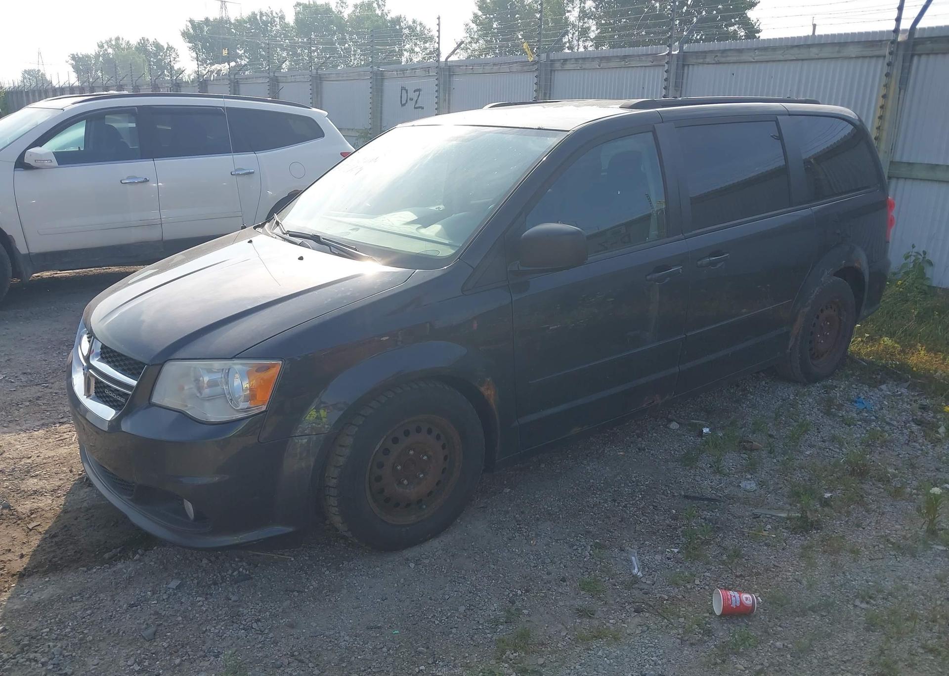 2011 DODGE GRAND CARAVAN EXPRESS
