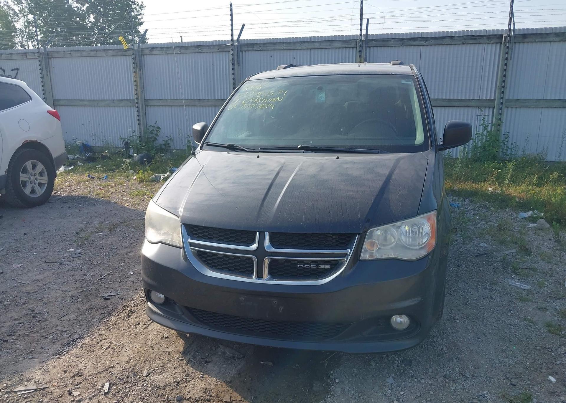 2011 DODGE GRAND CARAVAN EXPRESS