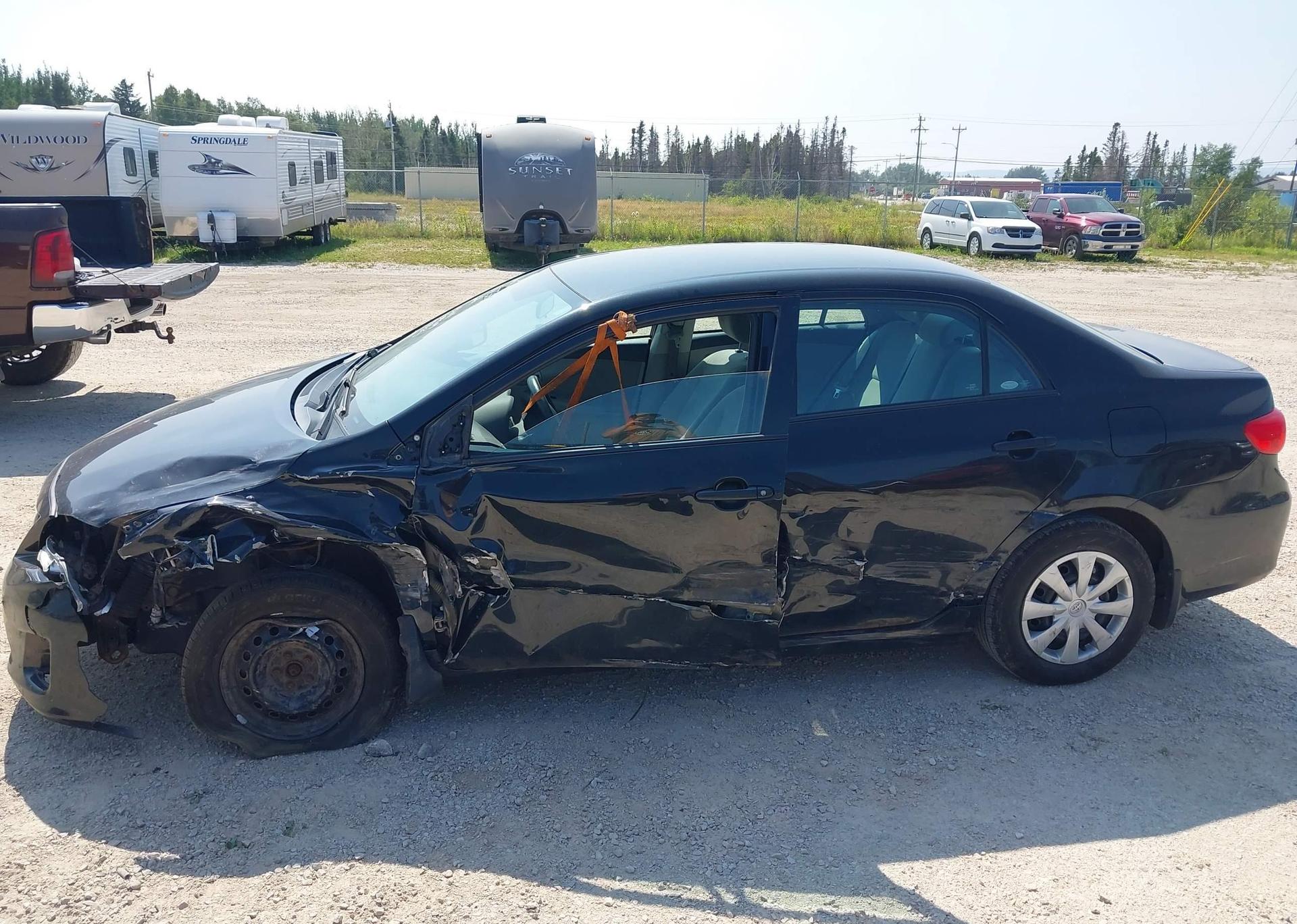 2013 TOYOTA COROLLA S