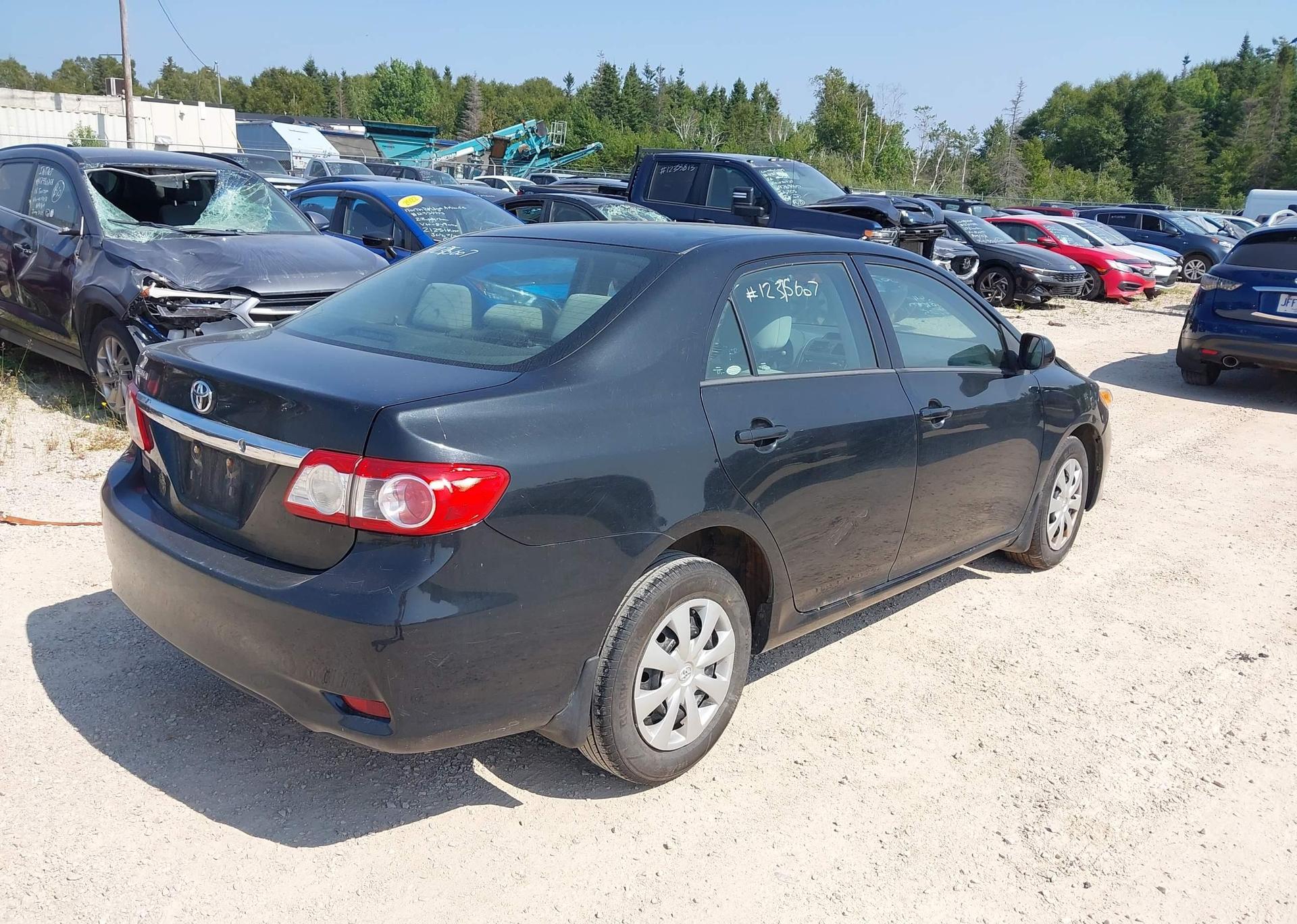 2013 TOYOTA COROLLA S