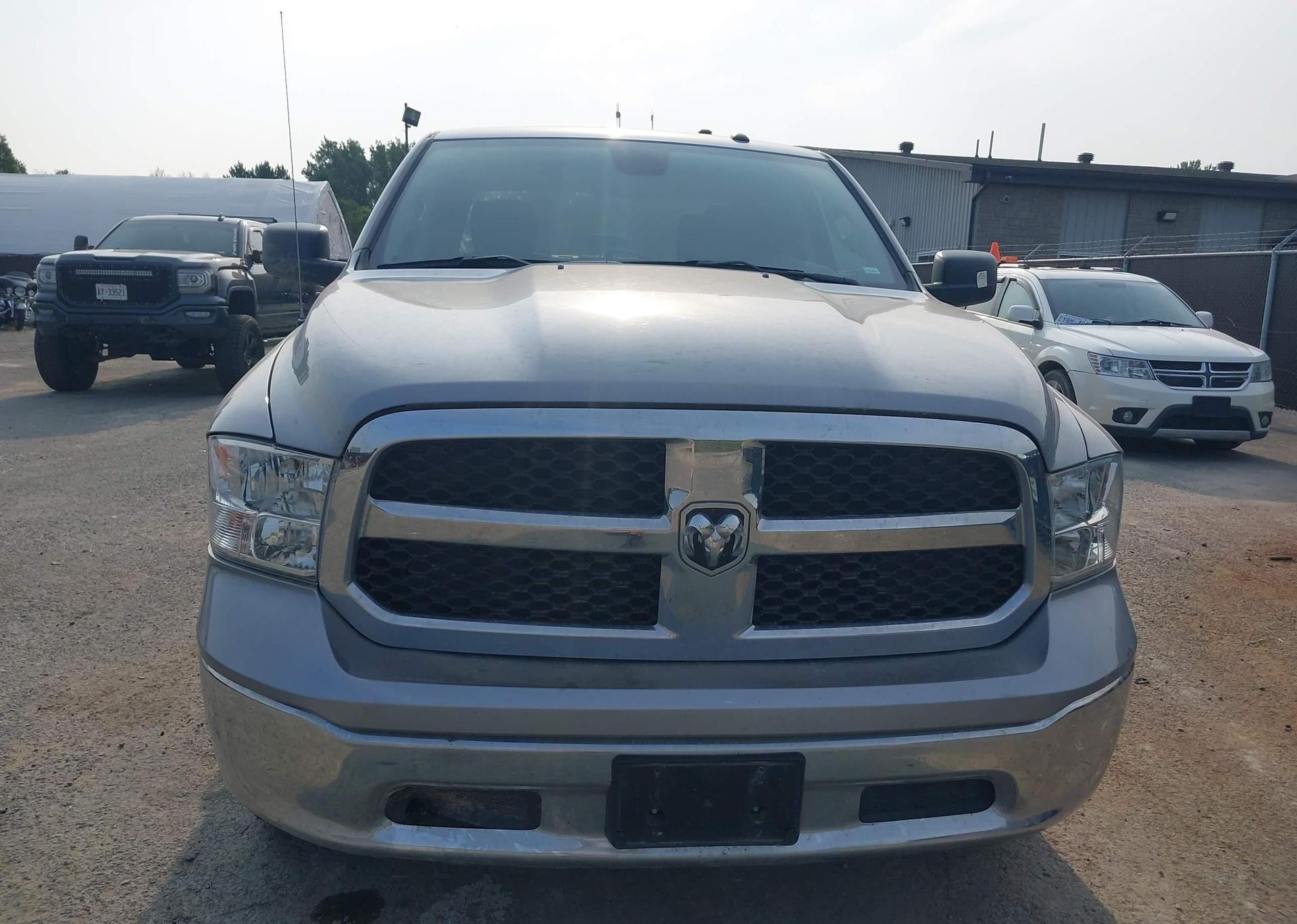 2023 RAM 1500 CLASSIC SLT