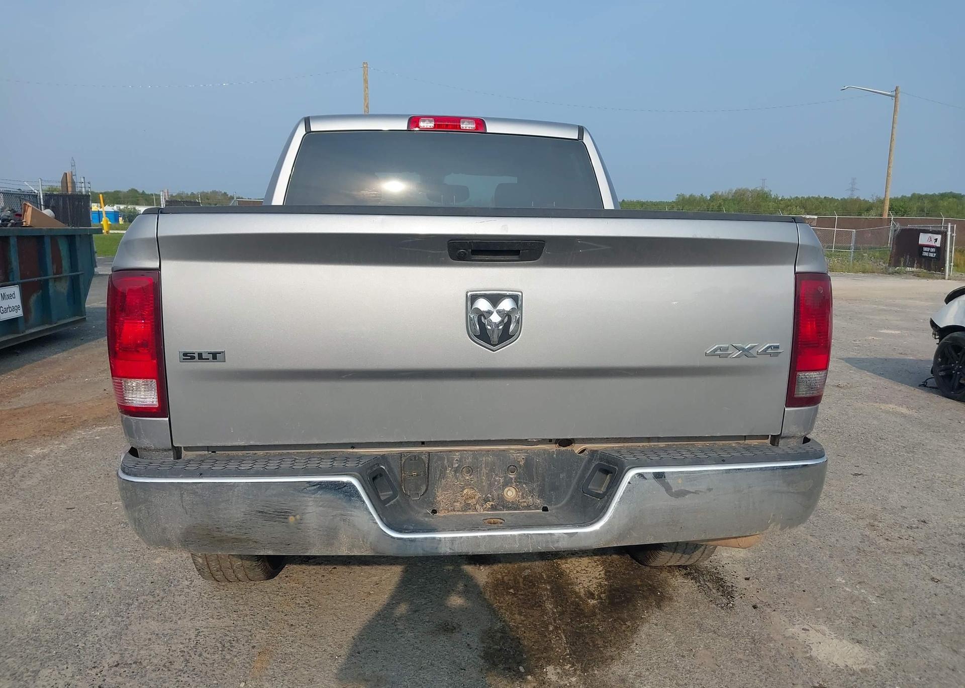 2023 RAM 1500 CLASSIC SLT