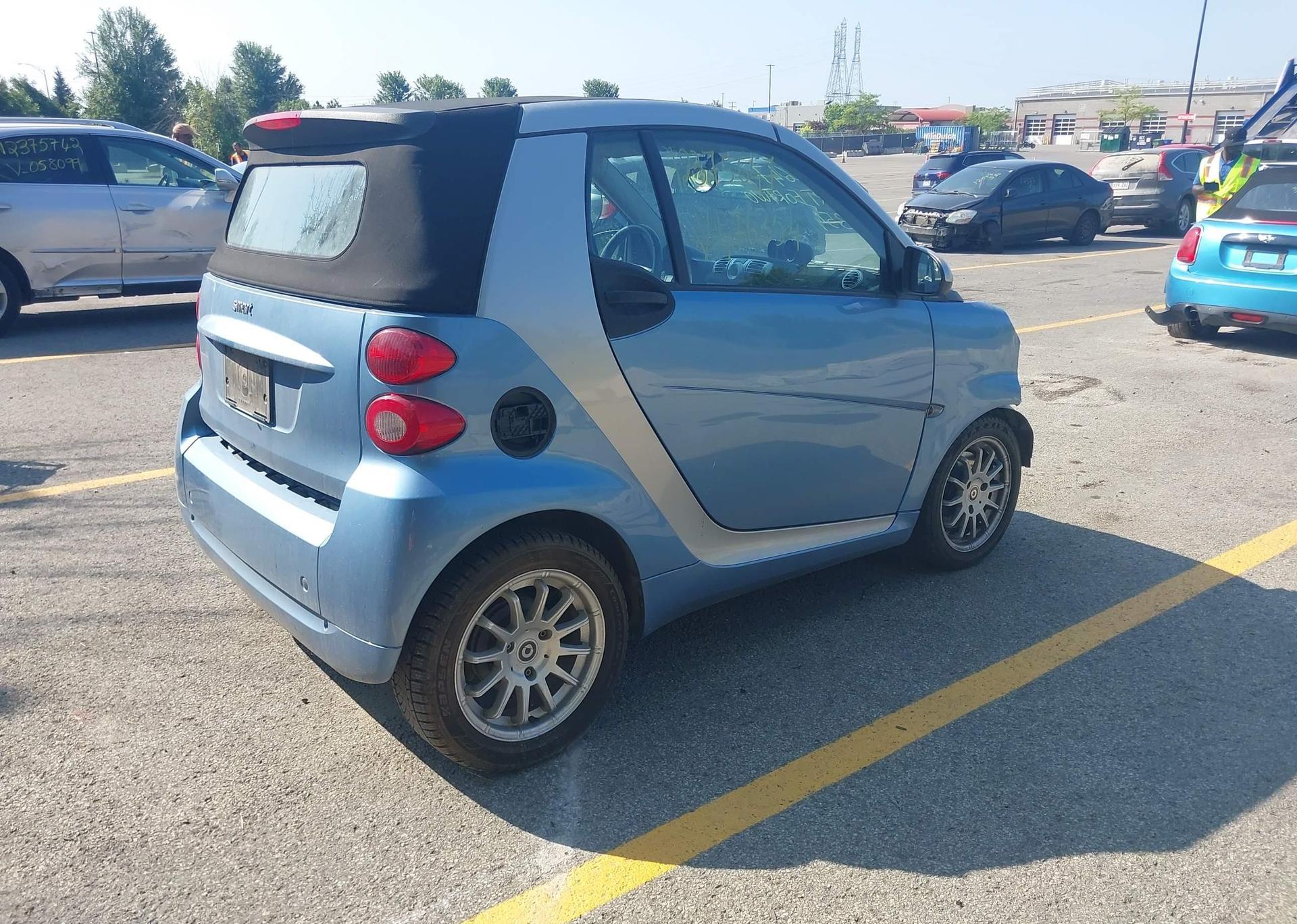 2011 SMART FORTWO