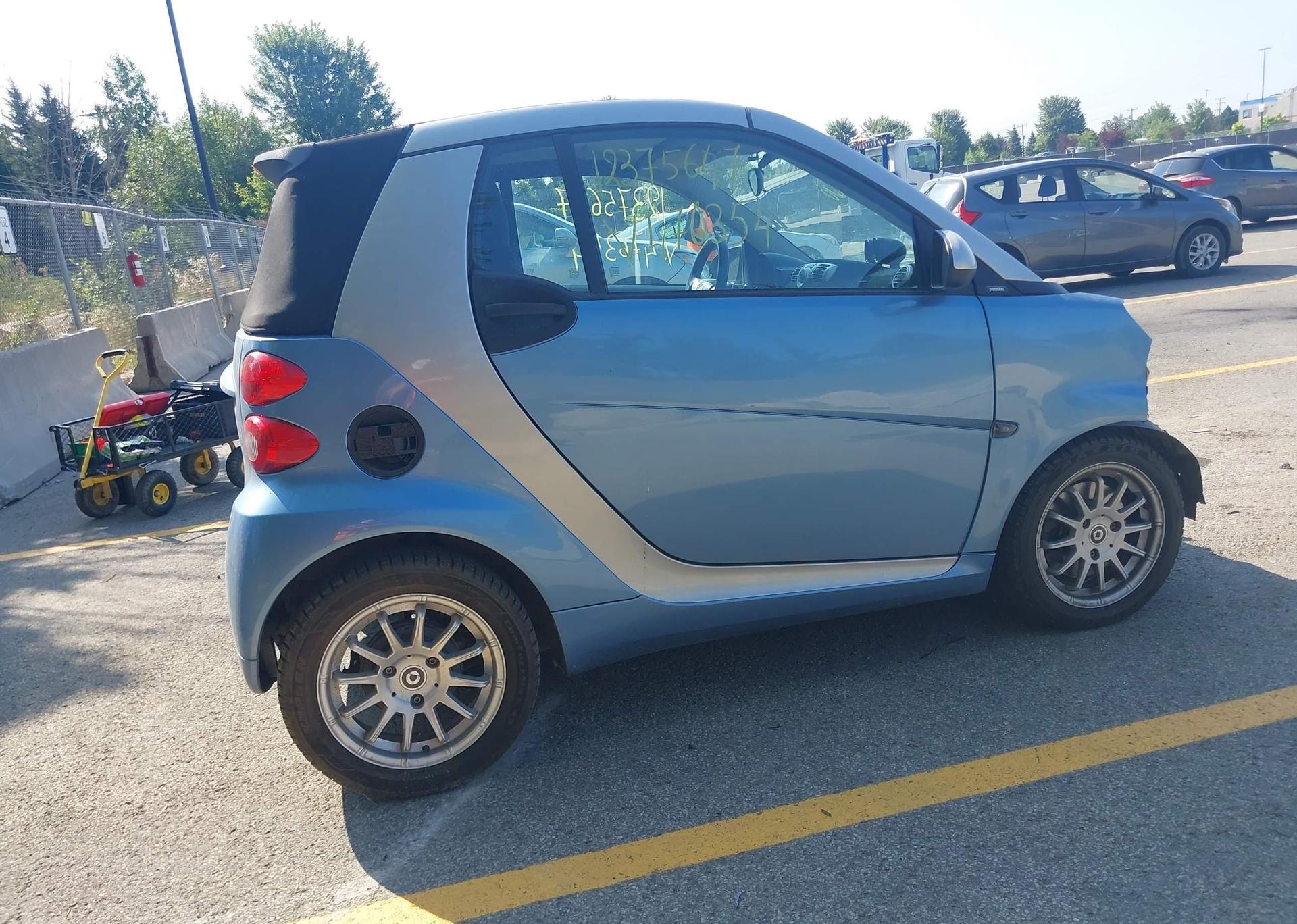 2011 SMART FORTWO