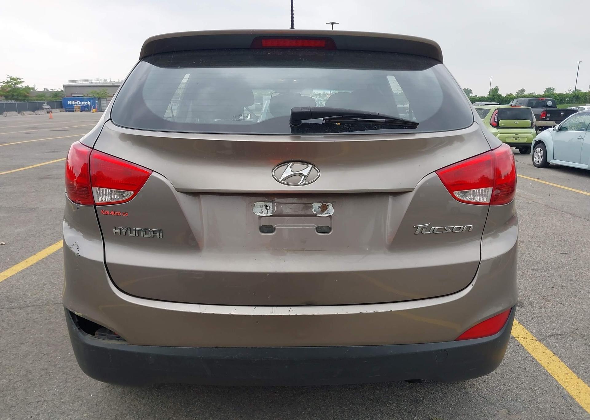 2012 HYUNDAI TUCSON GL
