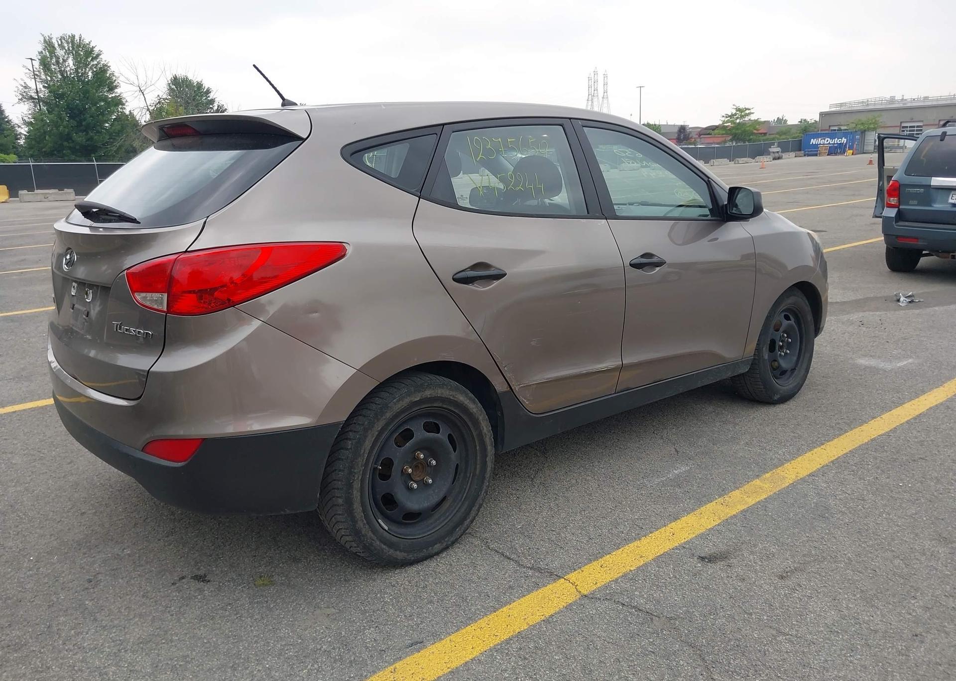 2012 HYUNDAI TUCSON GL