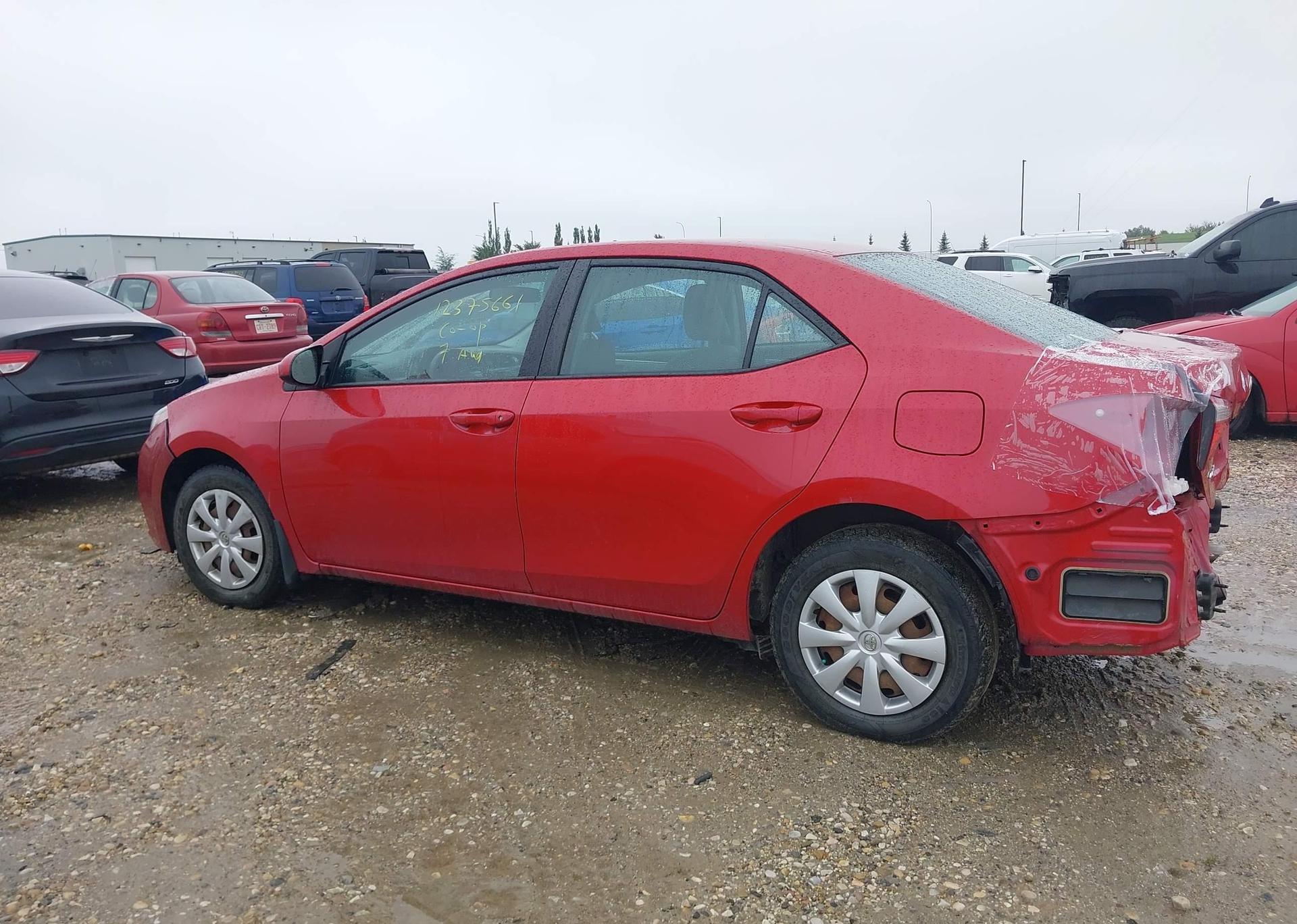 2015 TOYOTA COROLLA LE
